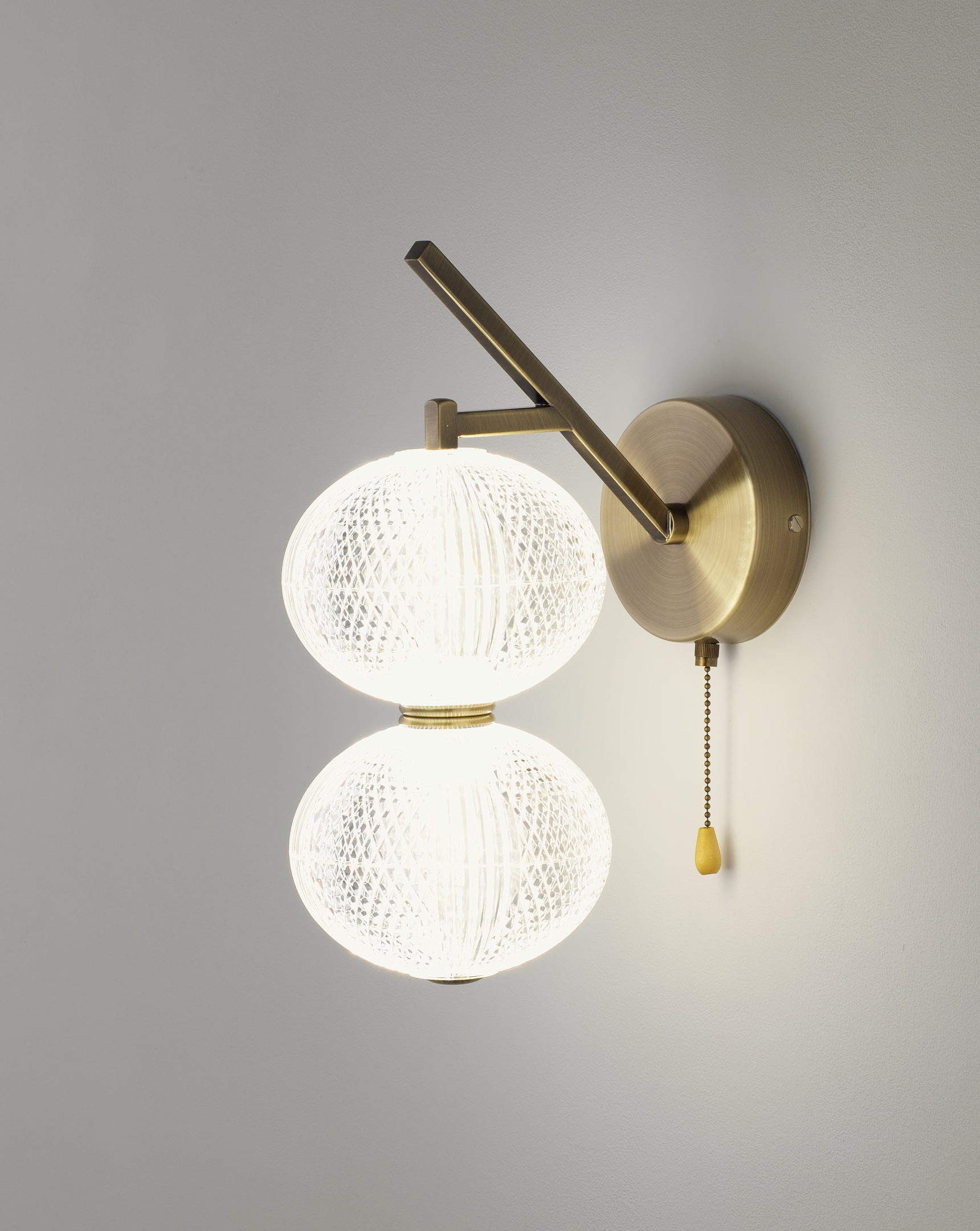 Светильник настенный светодиодный Moderli V11199-WL Amber