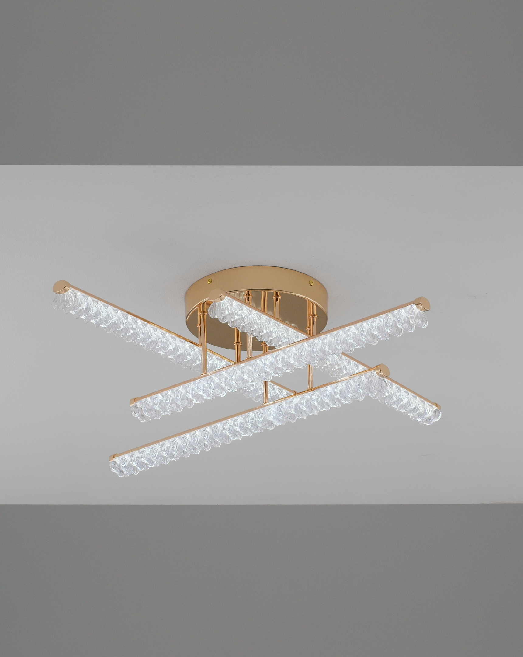 Светильник потолочный светодиодный Moderli V11211-CL Cross