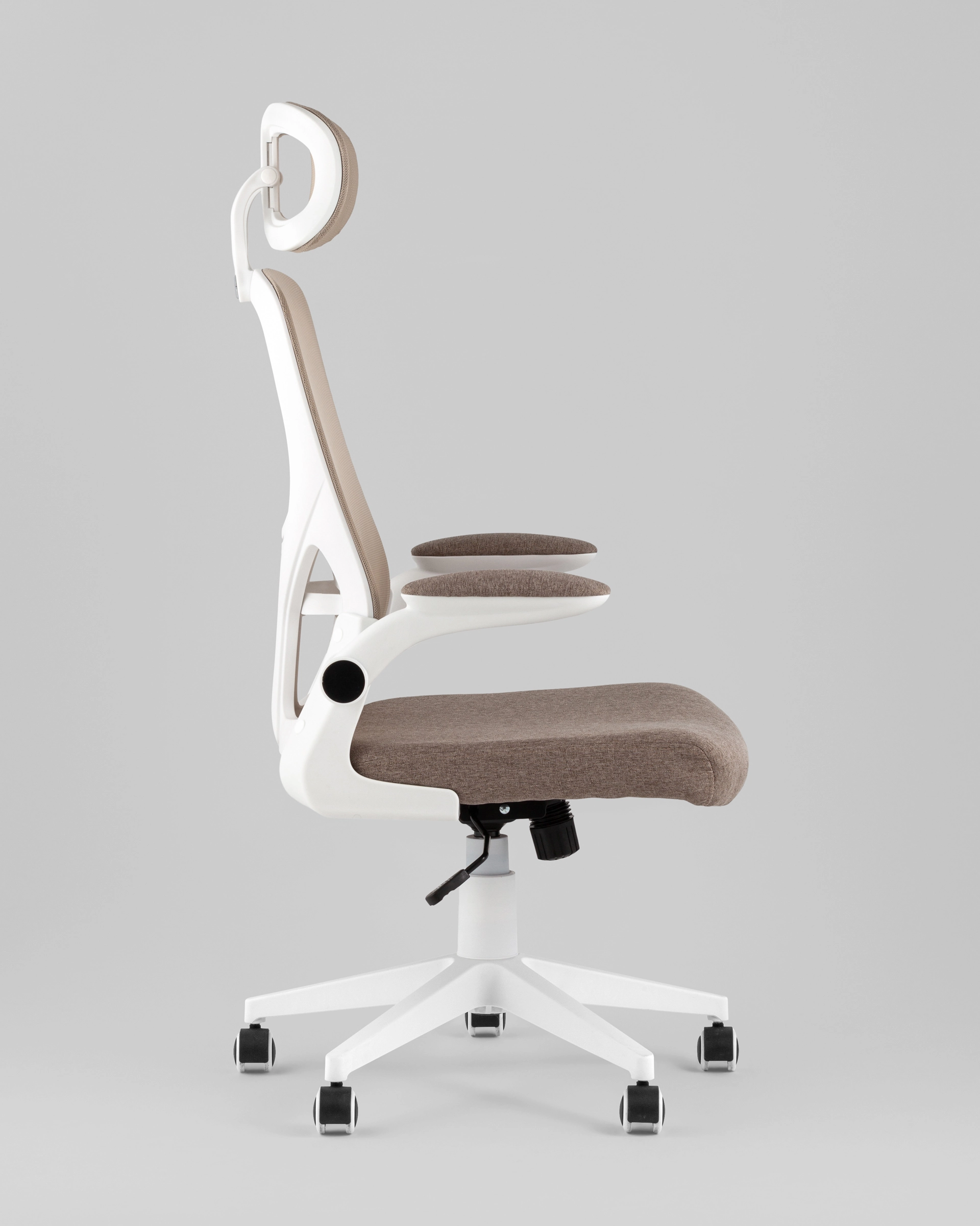 Кресло офисное TopChairs Airone бежевый ткань