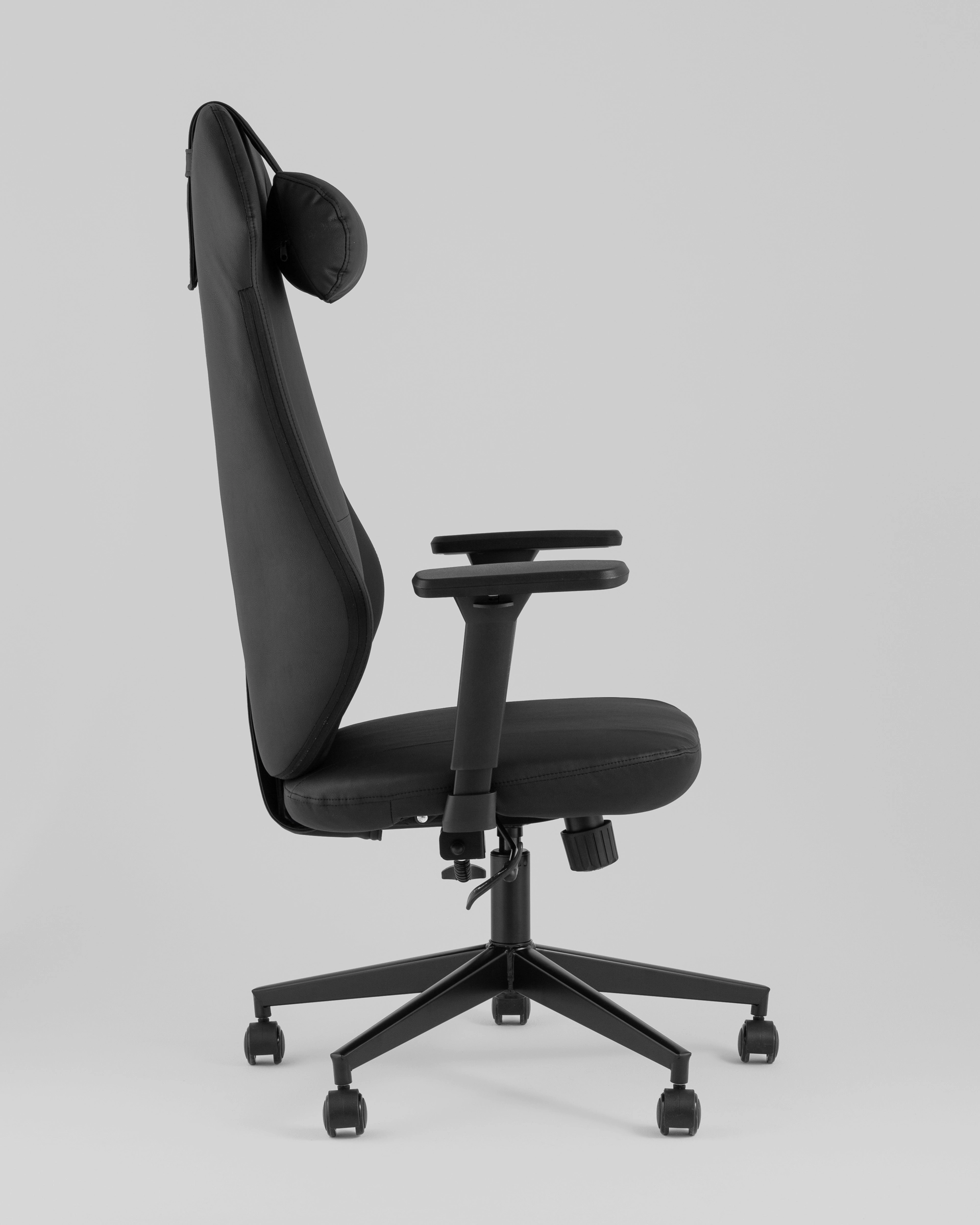 Кресло руководителя TopChairs Trophey черный