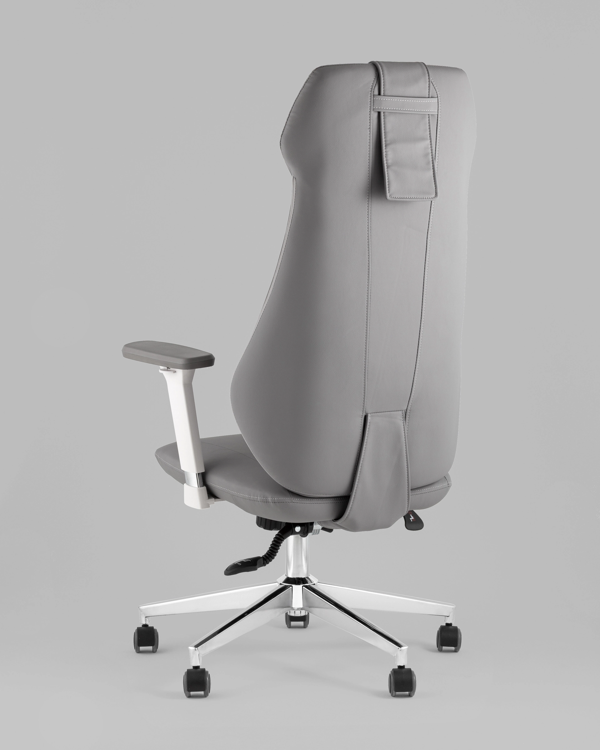 Кресло руководителя TopChairs Trophey серый