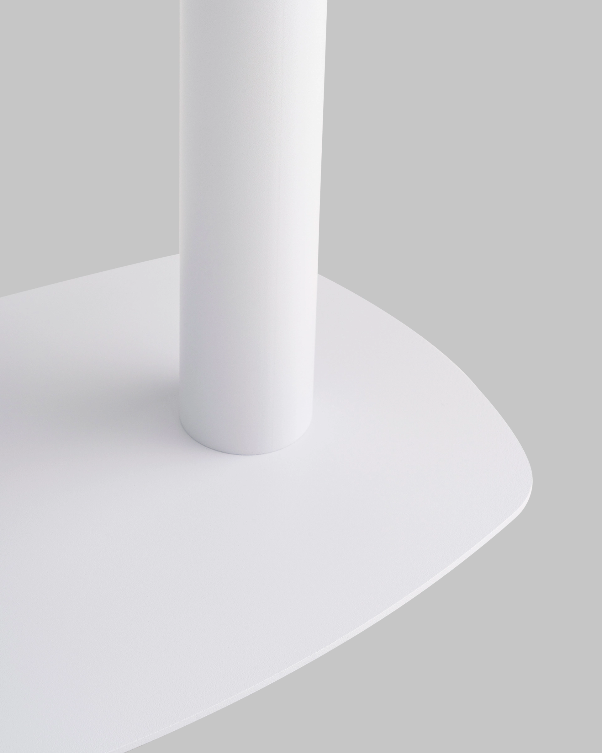 Журнальный столик Eanna L металл белый