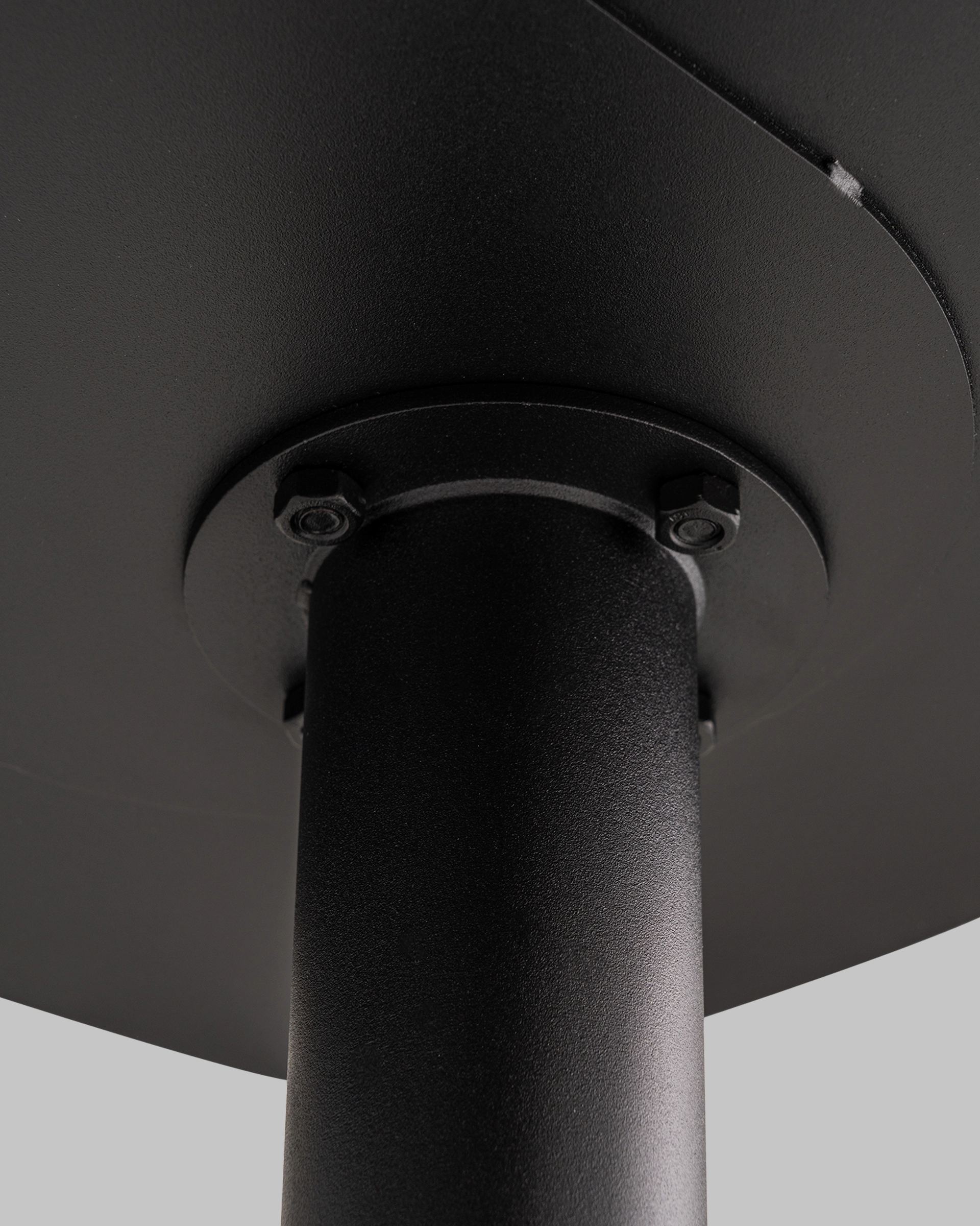 Журнальный столик Eanna S металл черный