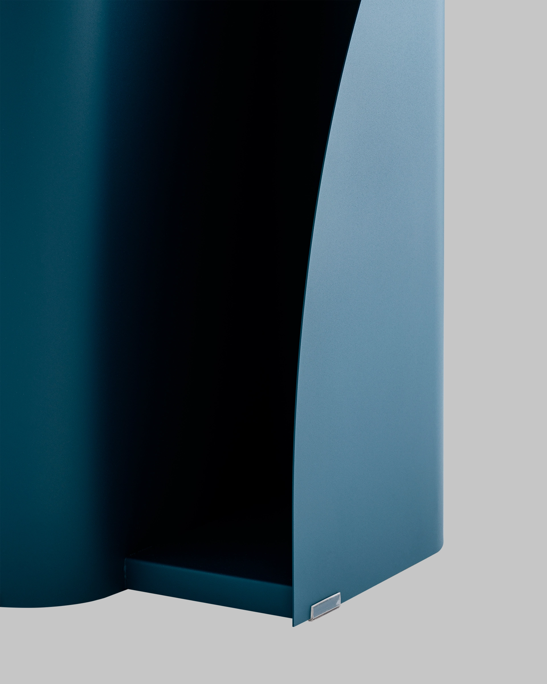 Журнальный столик Yvaine металл синий