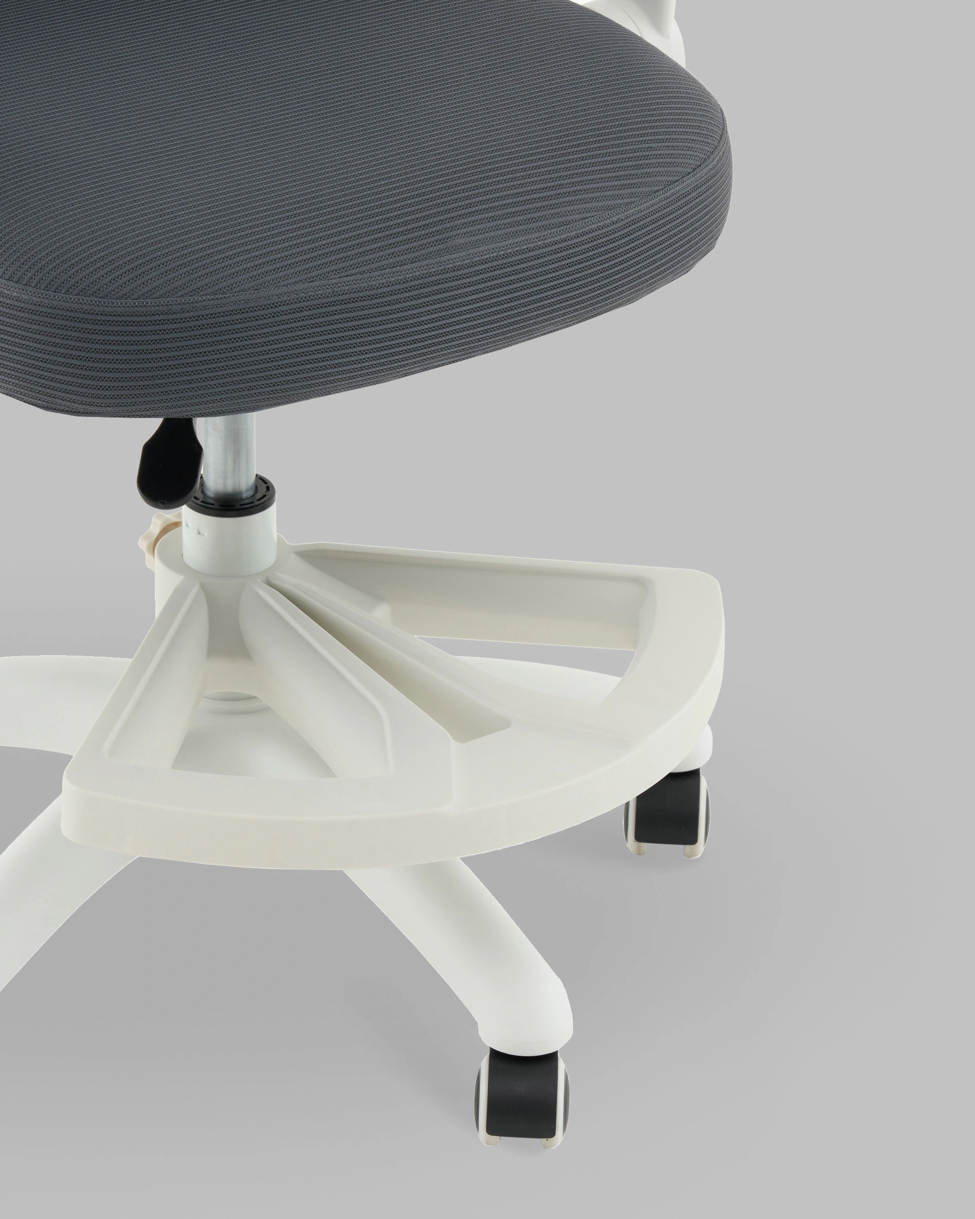 Кресло компьютерное детское TopChairs Panda серый