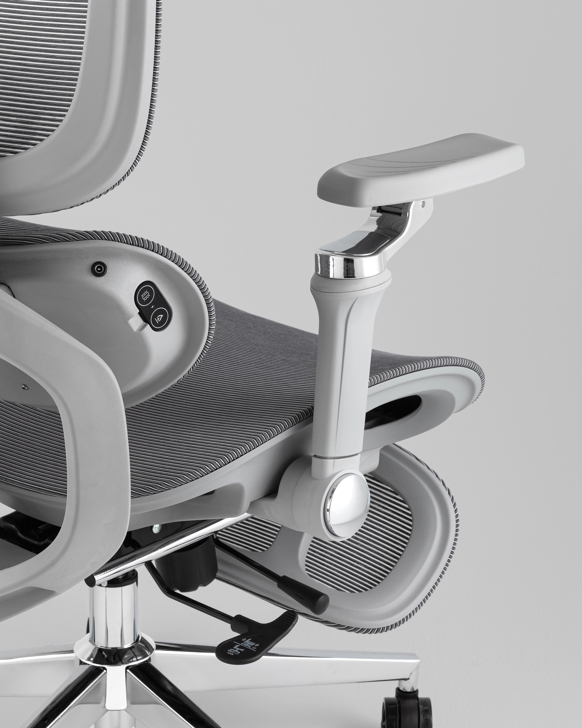 Кресло офисное TopChairs Prodigy с оттоманкой серый