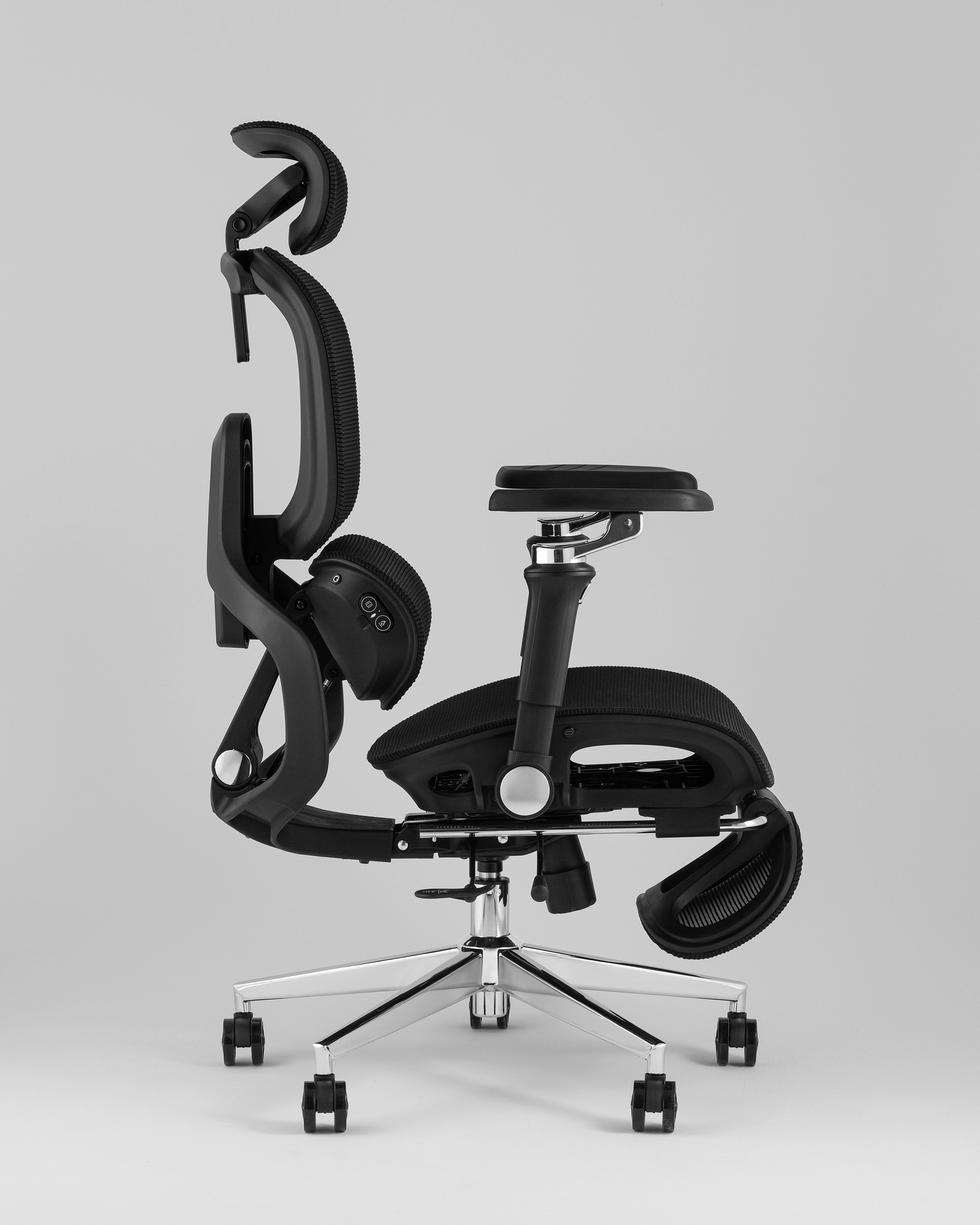 Кресло офисное TopChairs Prodigy с оттоманкой черный