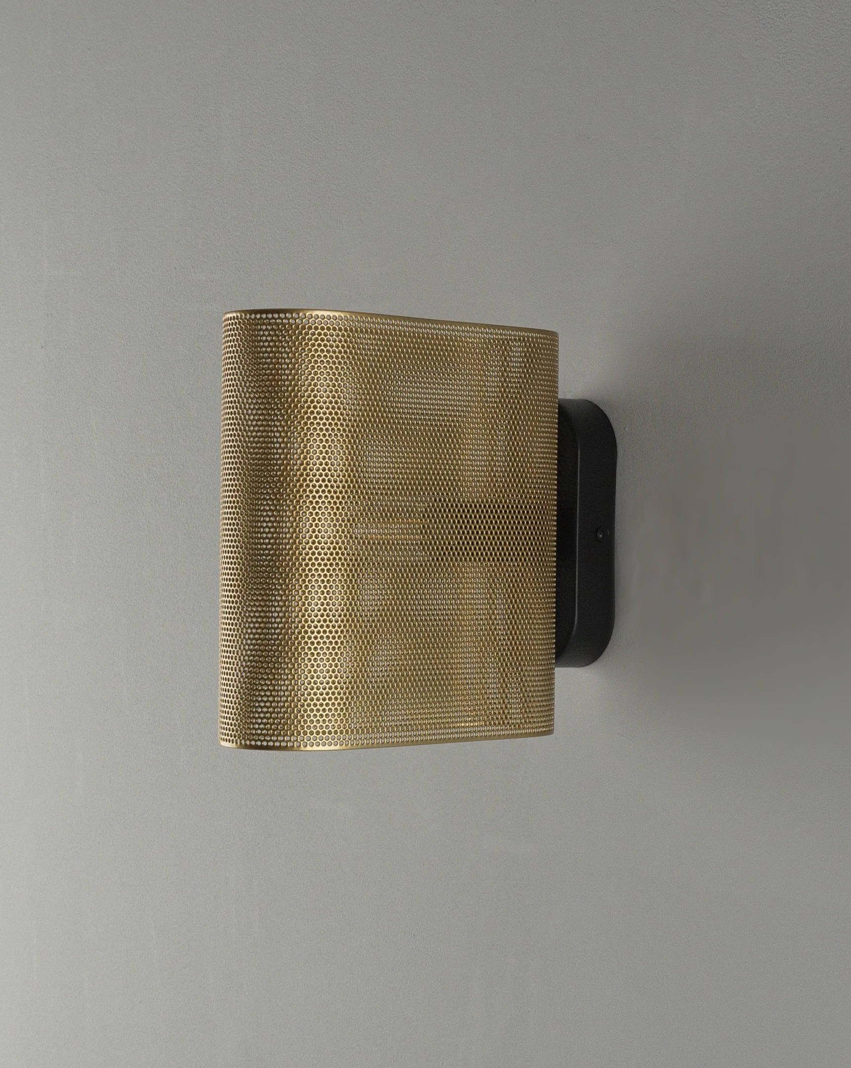 Светильник настенный Moderli V11808-1W Metalicana