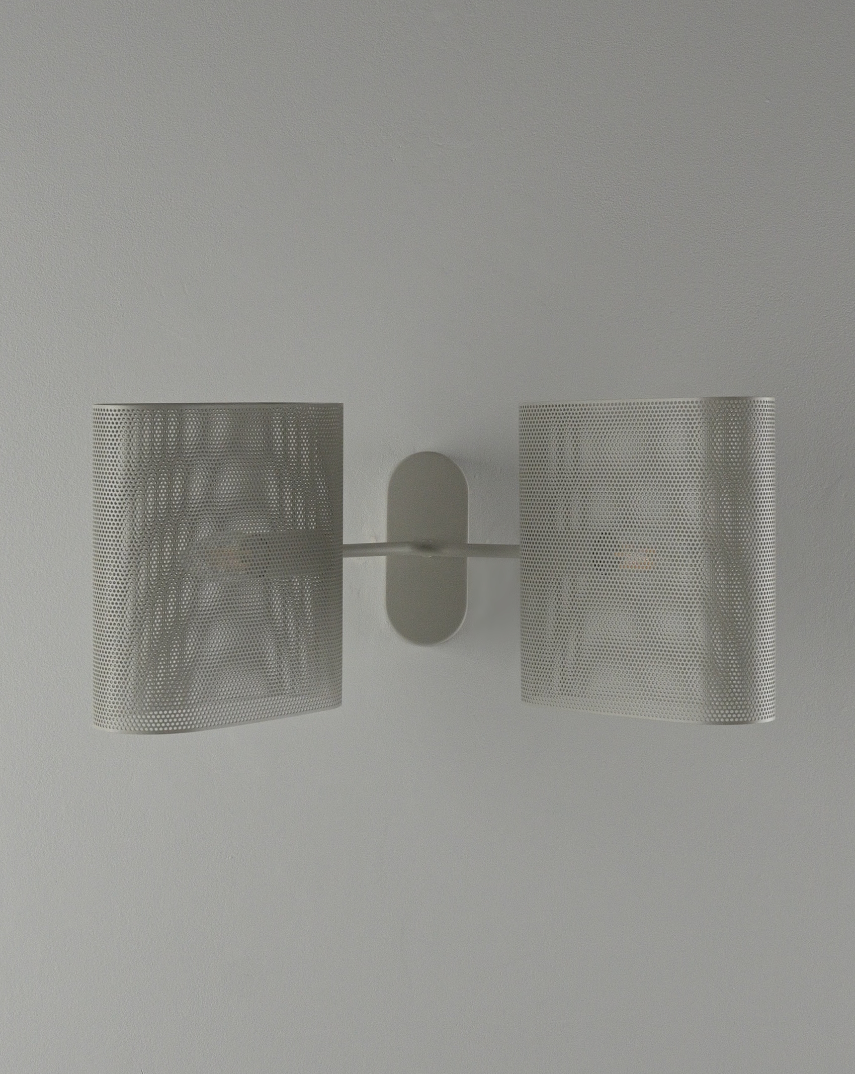 Светильник настенный Moderli V11809-2W Metalicana