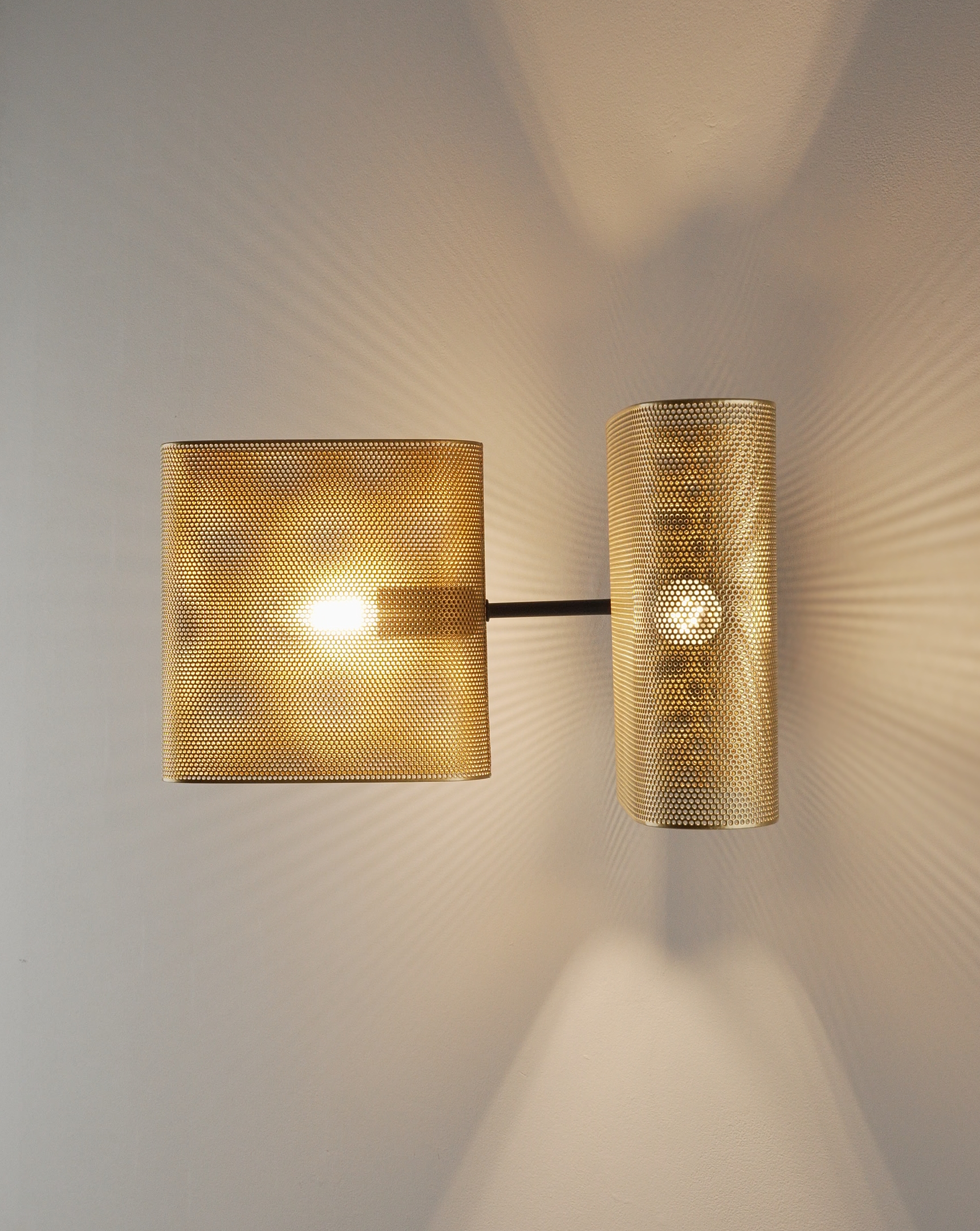 Светильник настенный Moderli V11810-2W Metalicana