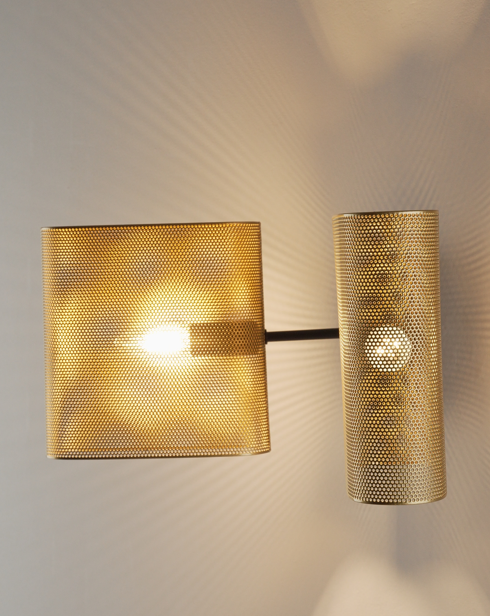 Светильник настенный Moderli V11810-2W Metalicana