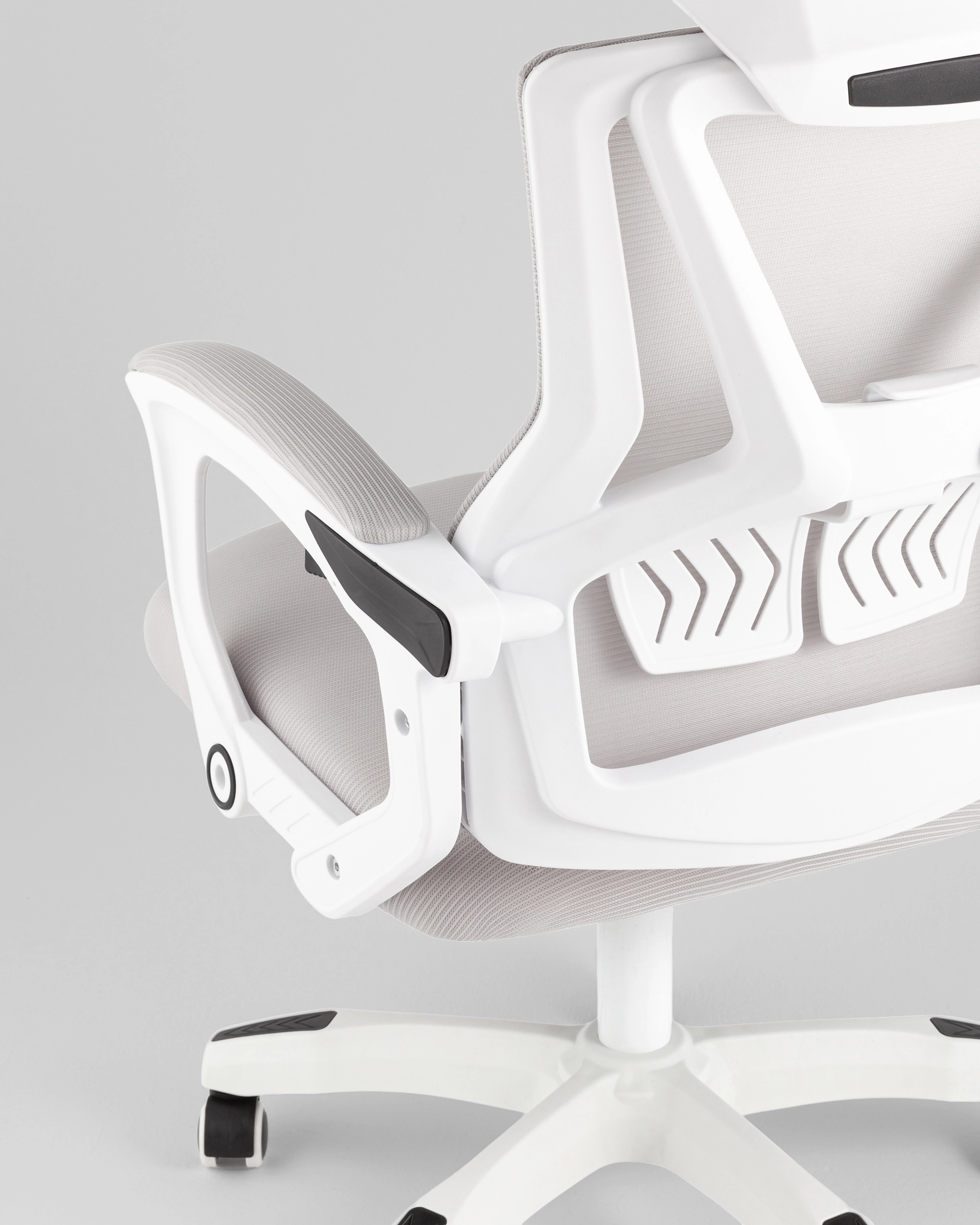 Кресло офисное TopChairs Vecto серый