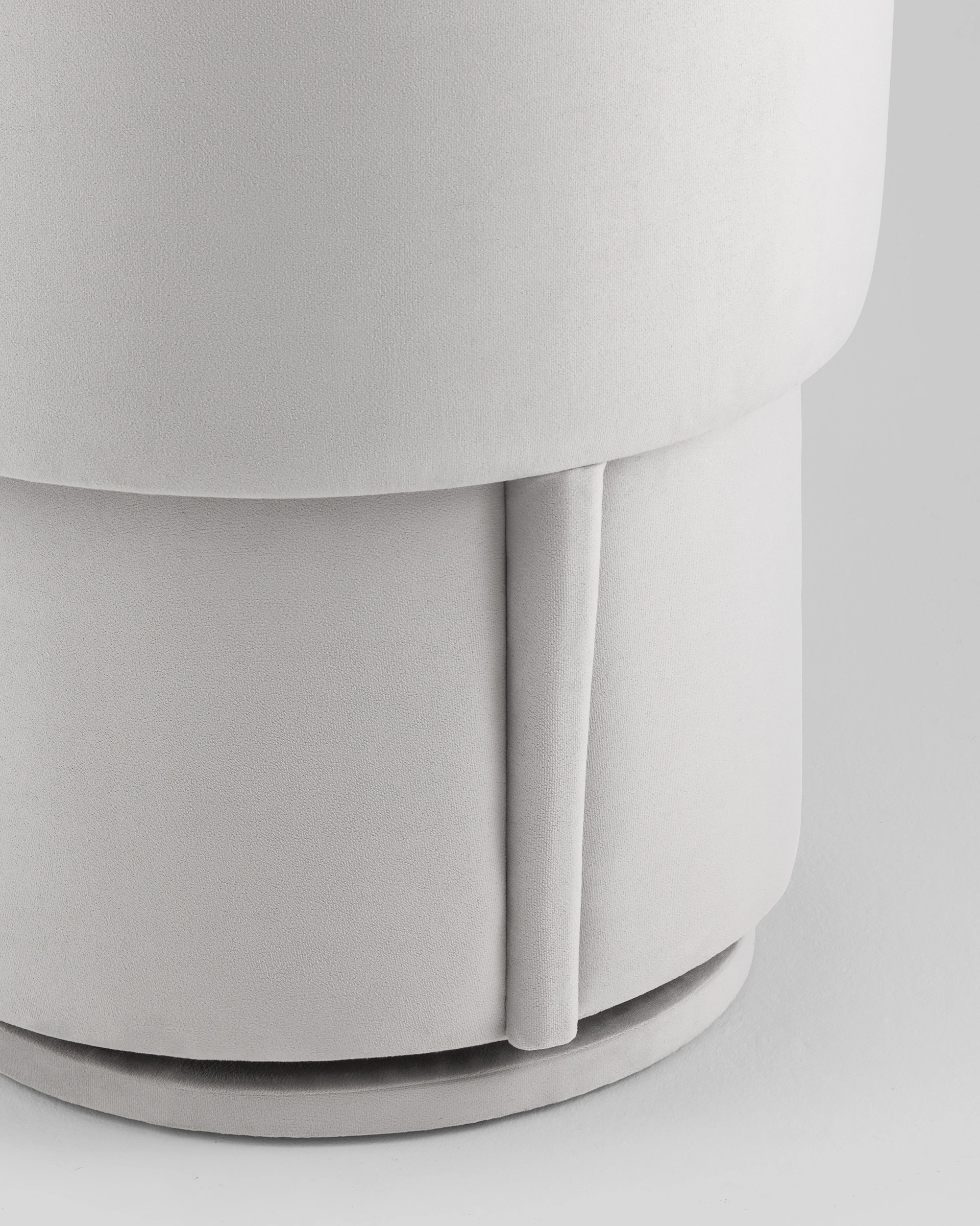 Пуф-трансформер Таунсвилл вращающийся с ящиком велюр светло-серый