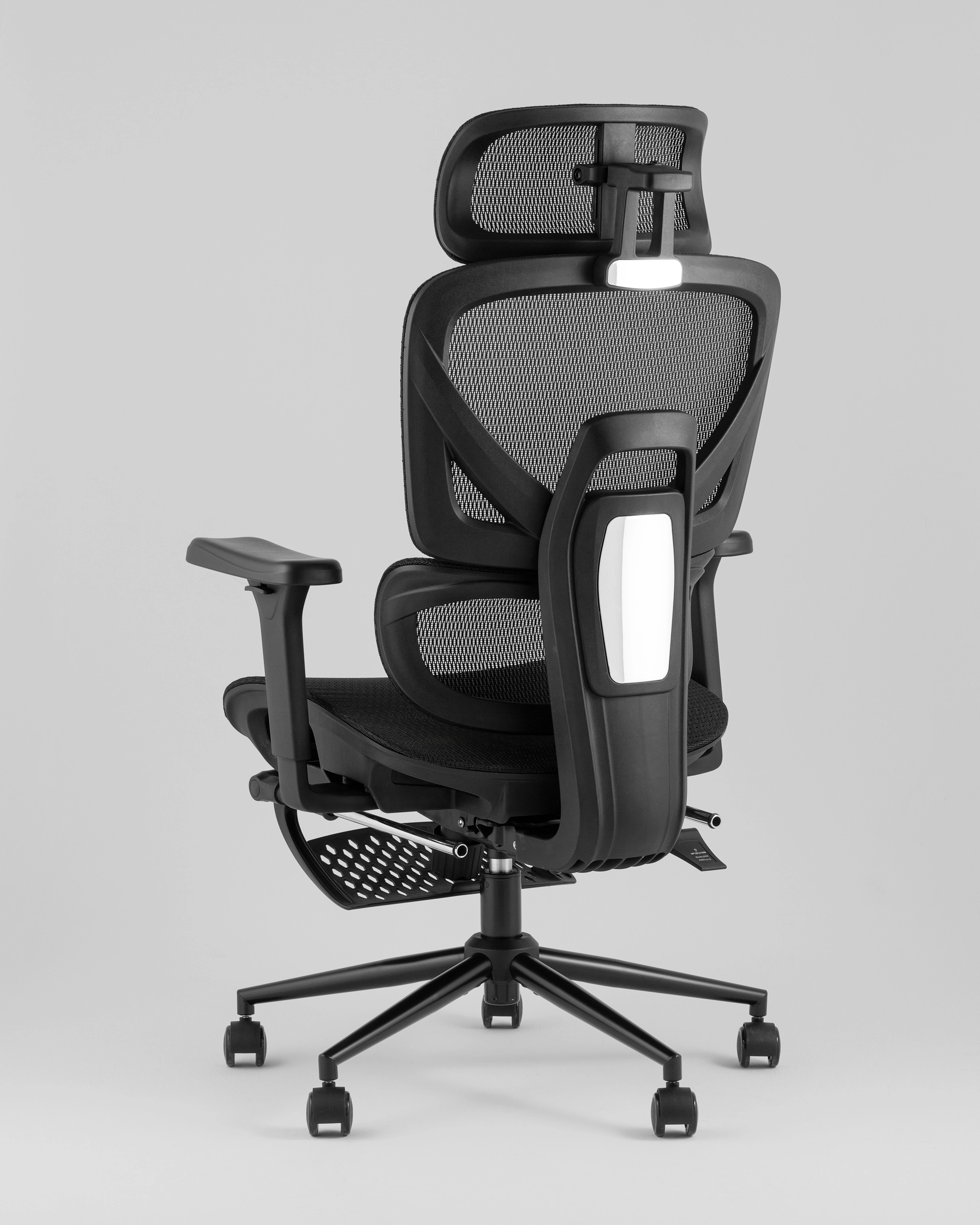 Кресло офисное TopChairs Vertus черная сетка