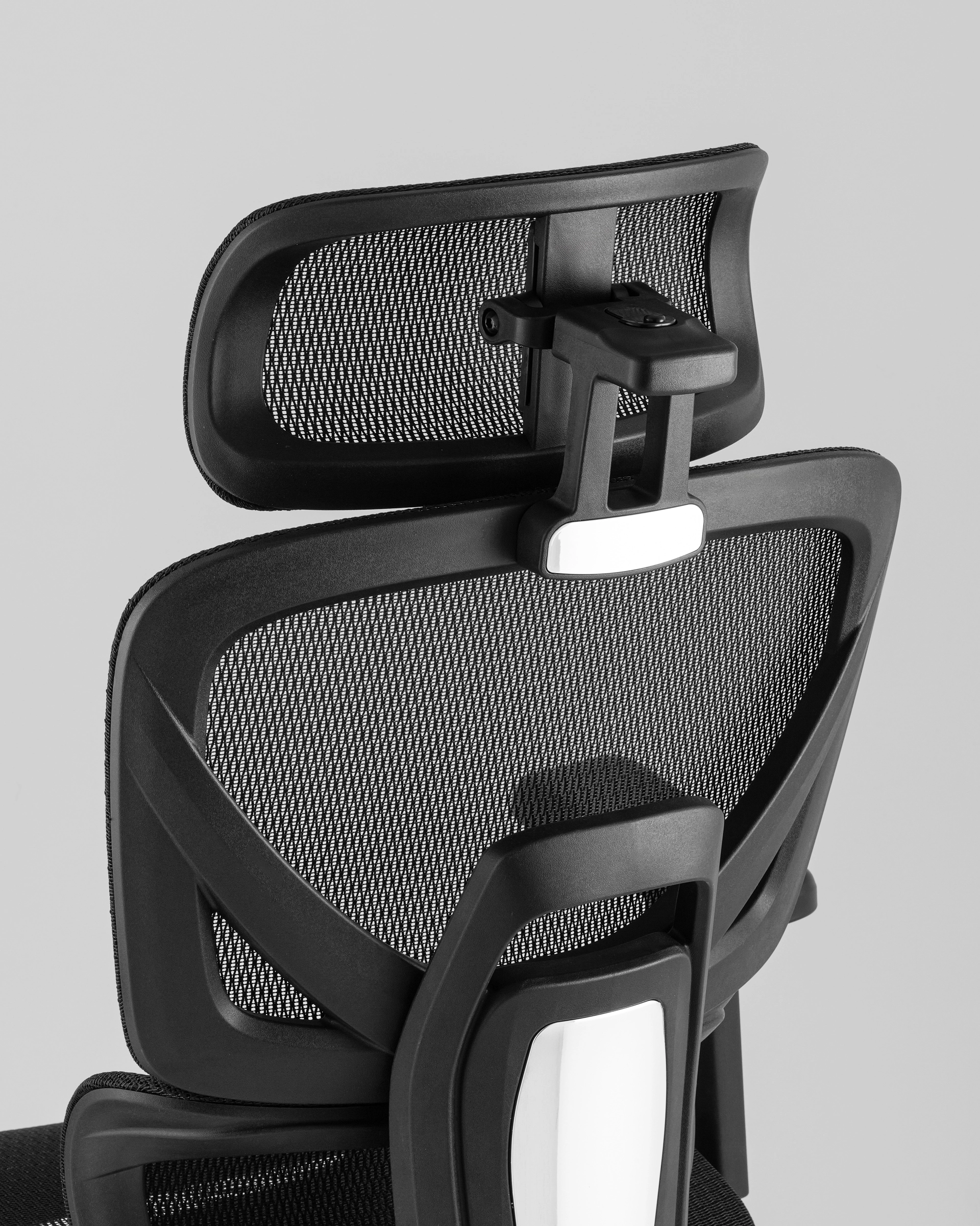 Кресло офисное TopChairs Vertus черная сетка