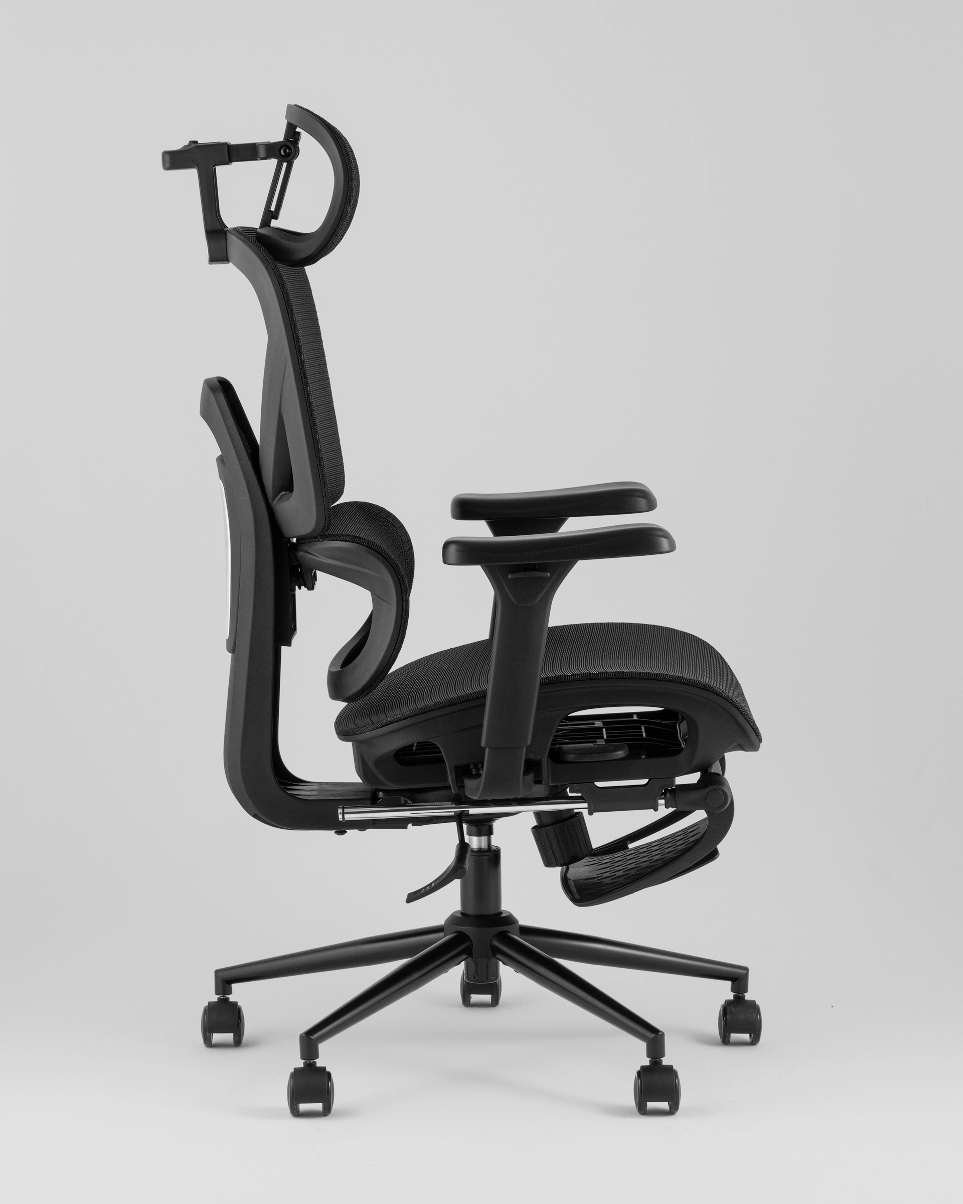 Кресло офисное TopChairs Vertus черная сетка