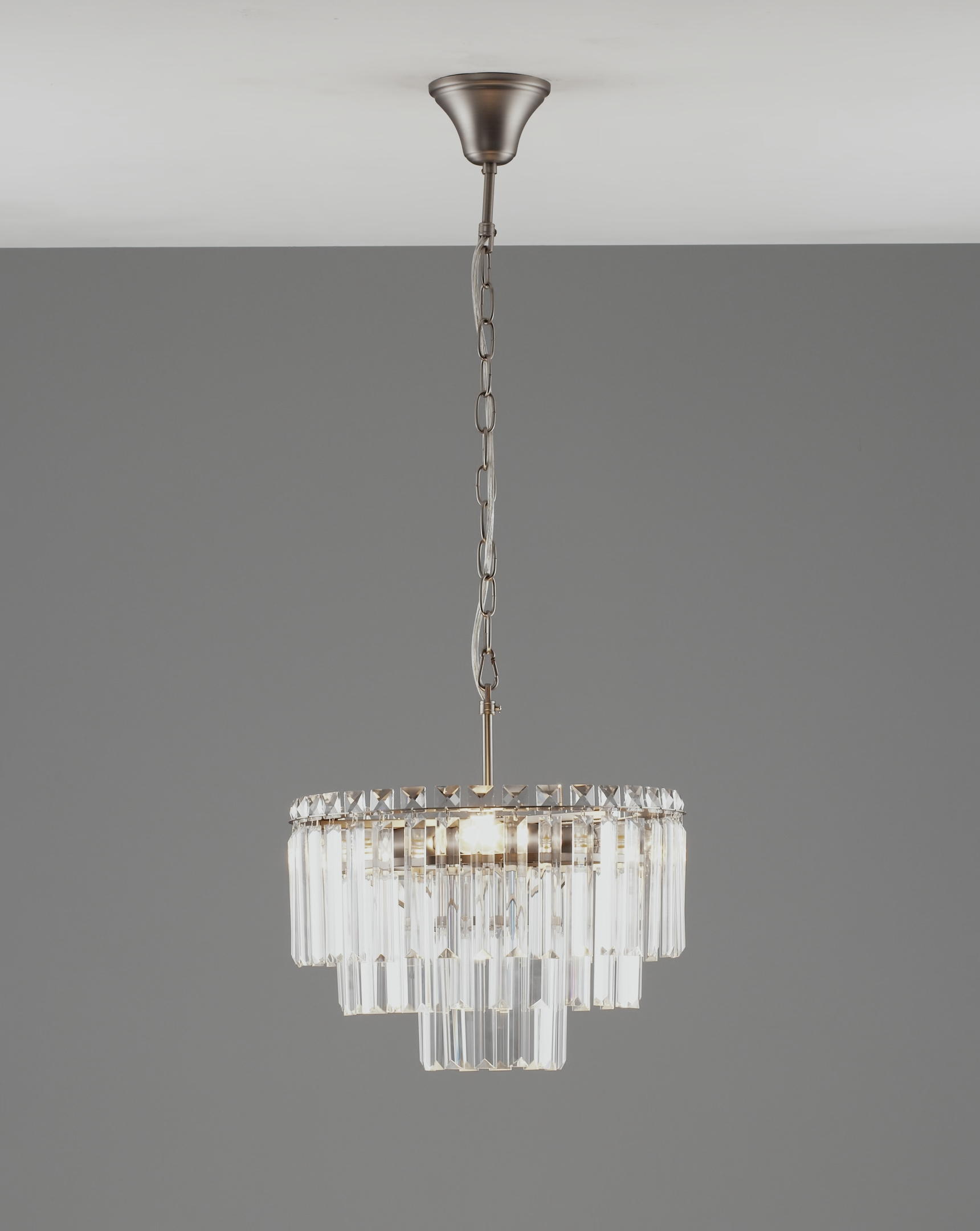Люстра подвесная Moderli V10736-4P Crystal
