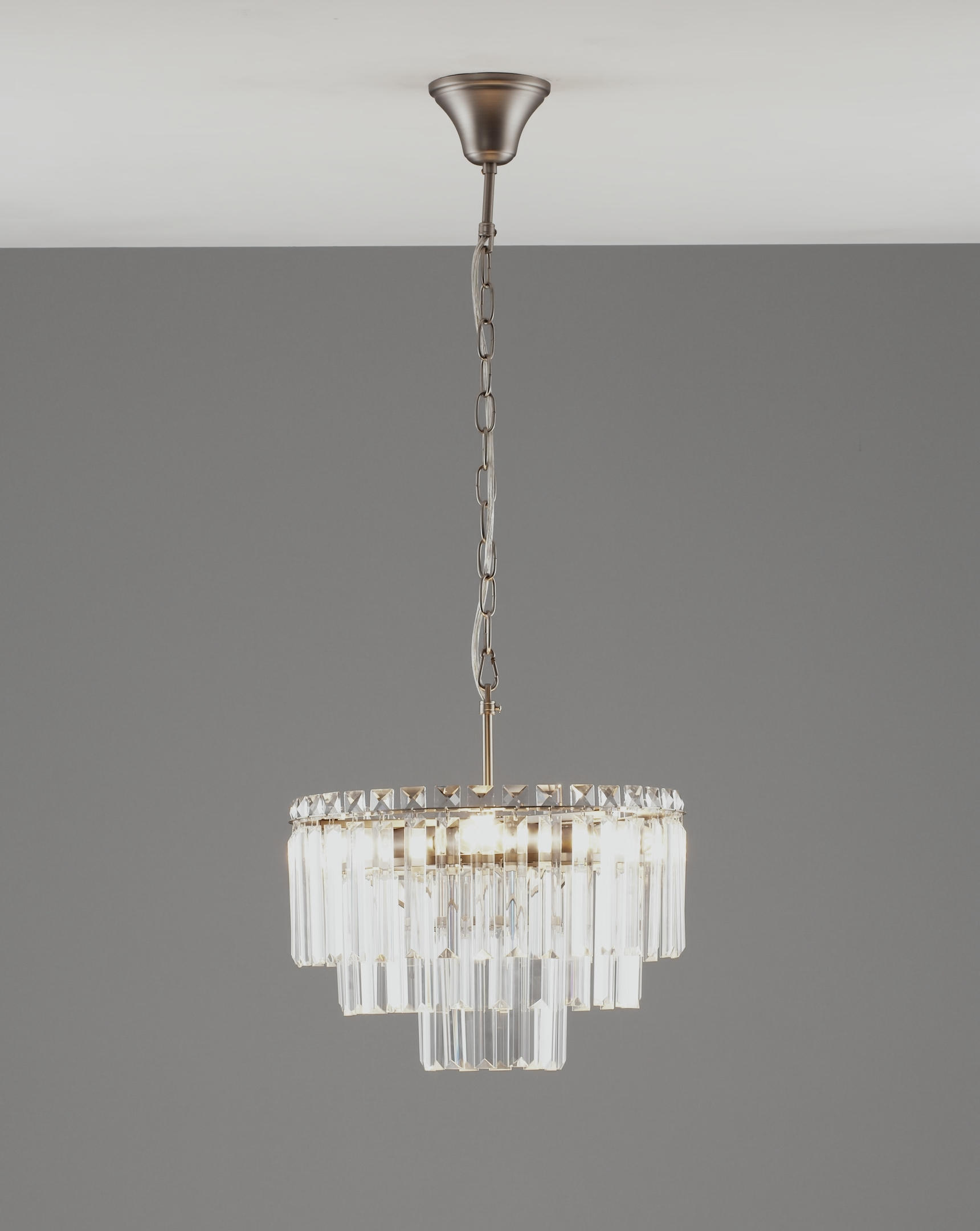 Люстра подвесная Moderli V10736-4P Crystal