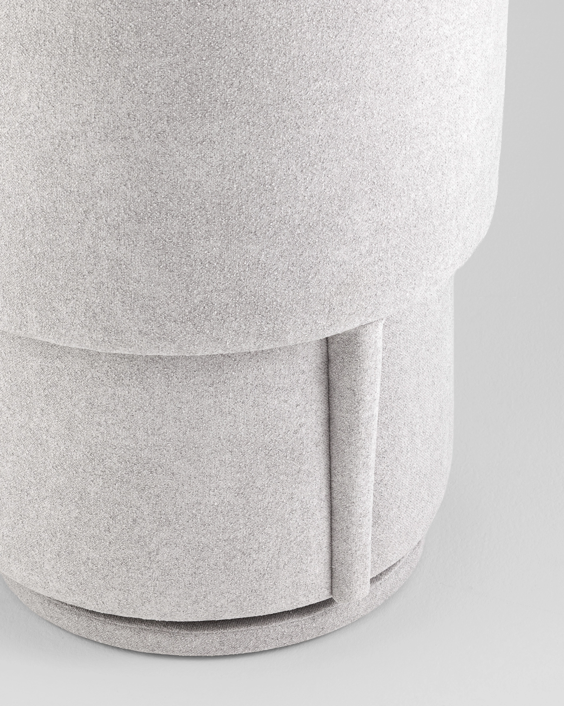 Пуф-трансформер Таунсвилл вращающийся с ящиком букле светло-серый