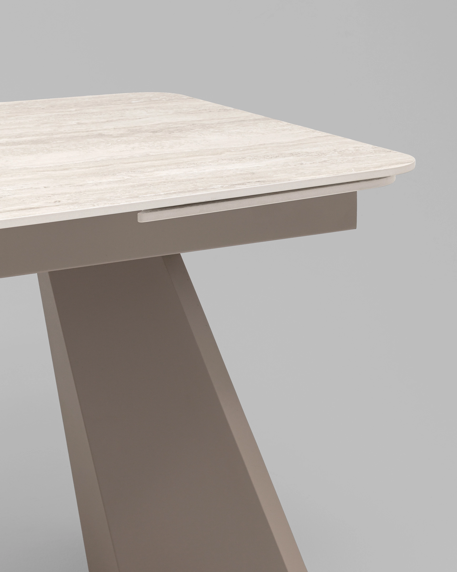 Стол обеденный Eliora 180-260х90 см серый травертин керамика