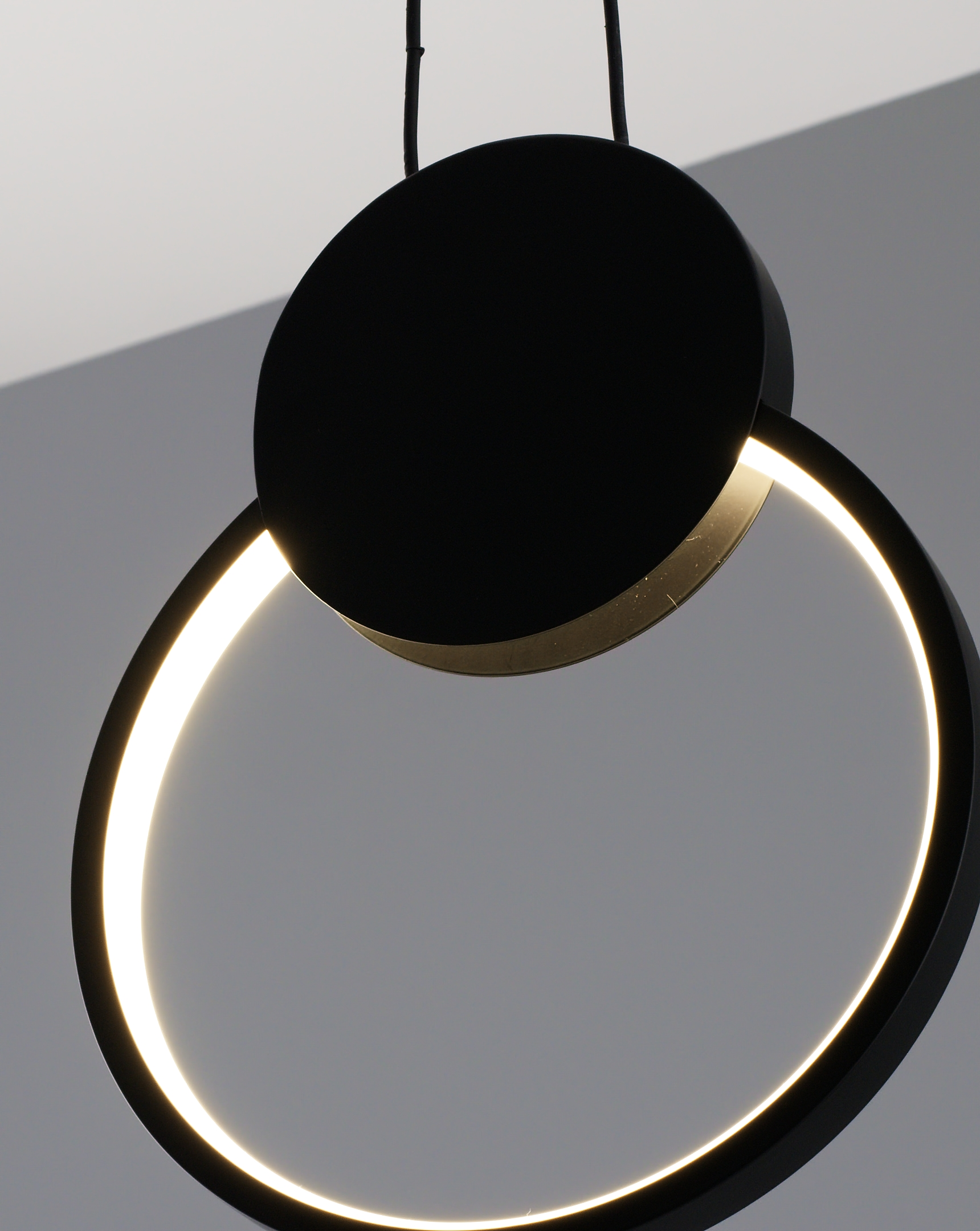 Светильник подвесной светодиодный Moderli V11493-PL Store