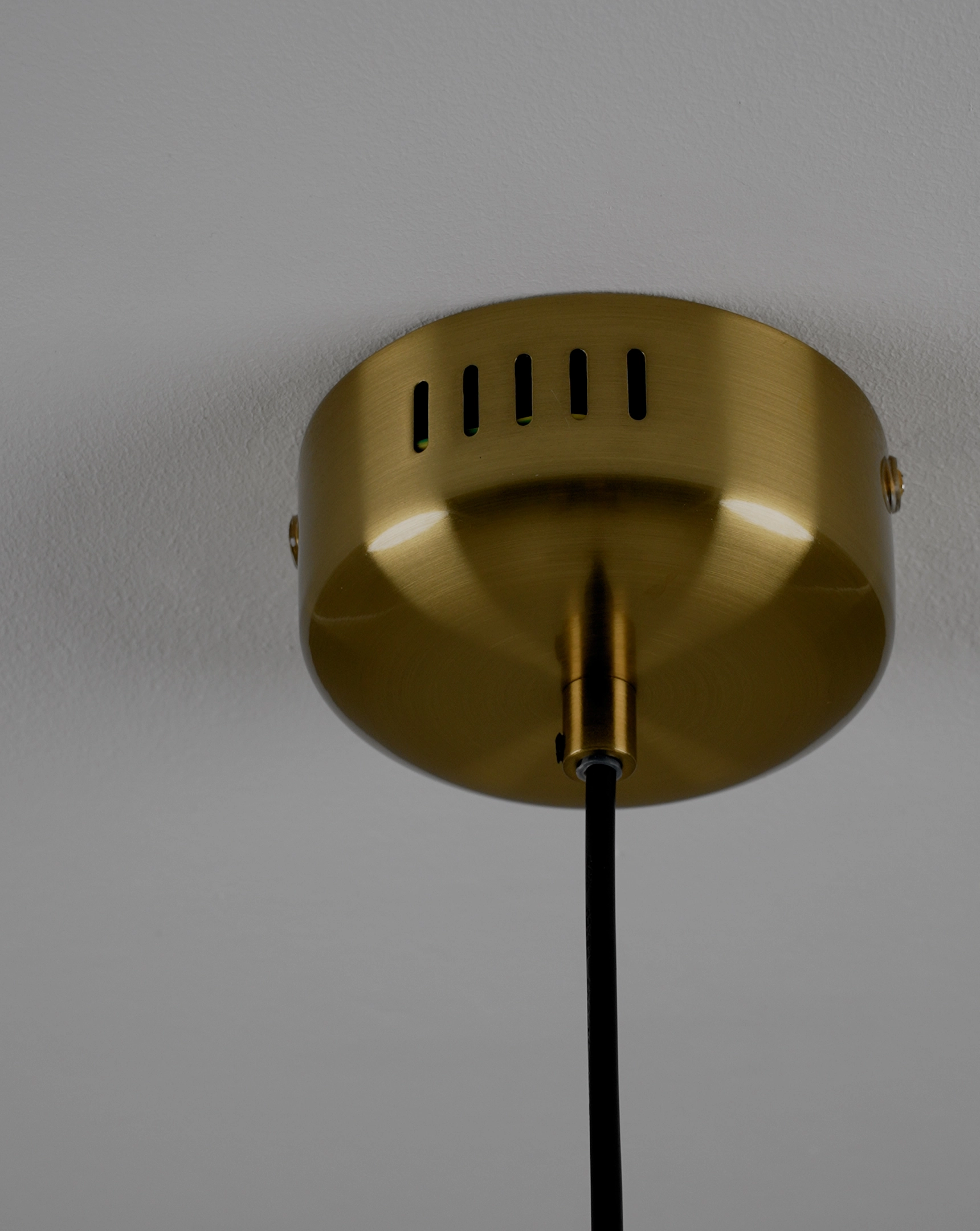 Светильник подвесной светодиодный Moderli V11501-PL Solumn