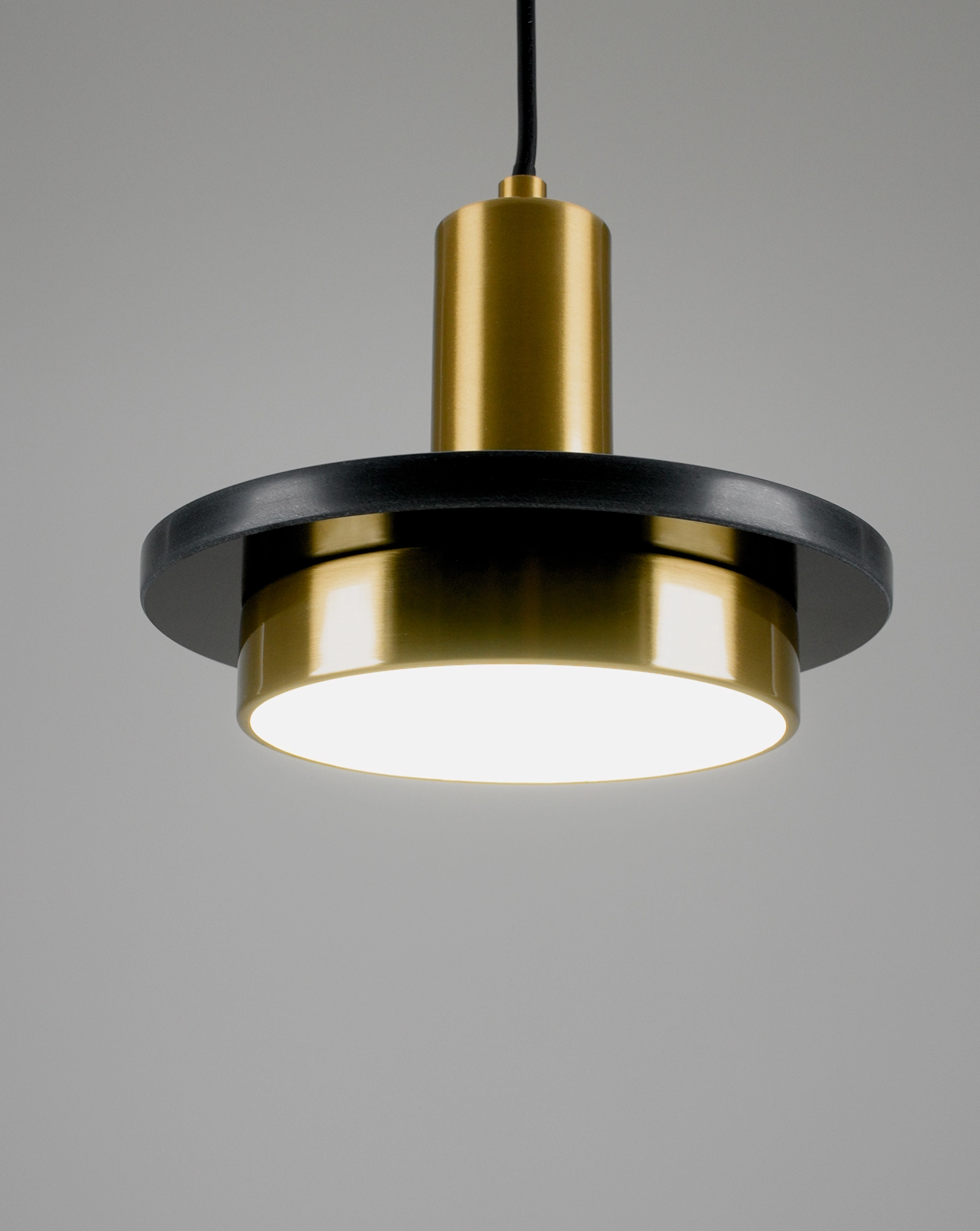 Светильник подвесной светодиодный Moderli V11501-PL Solumn