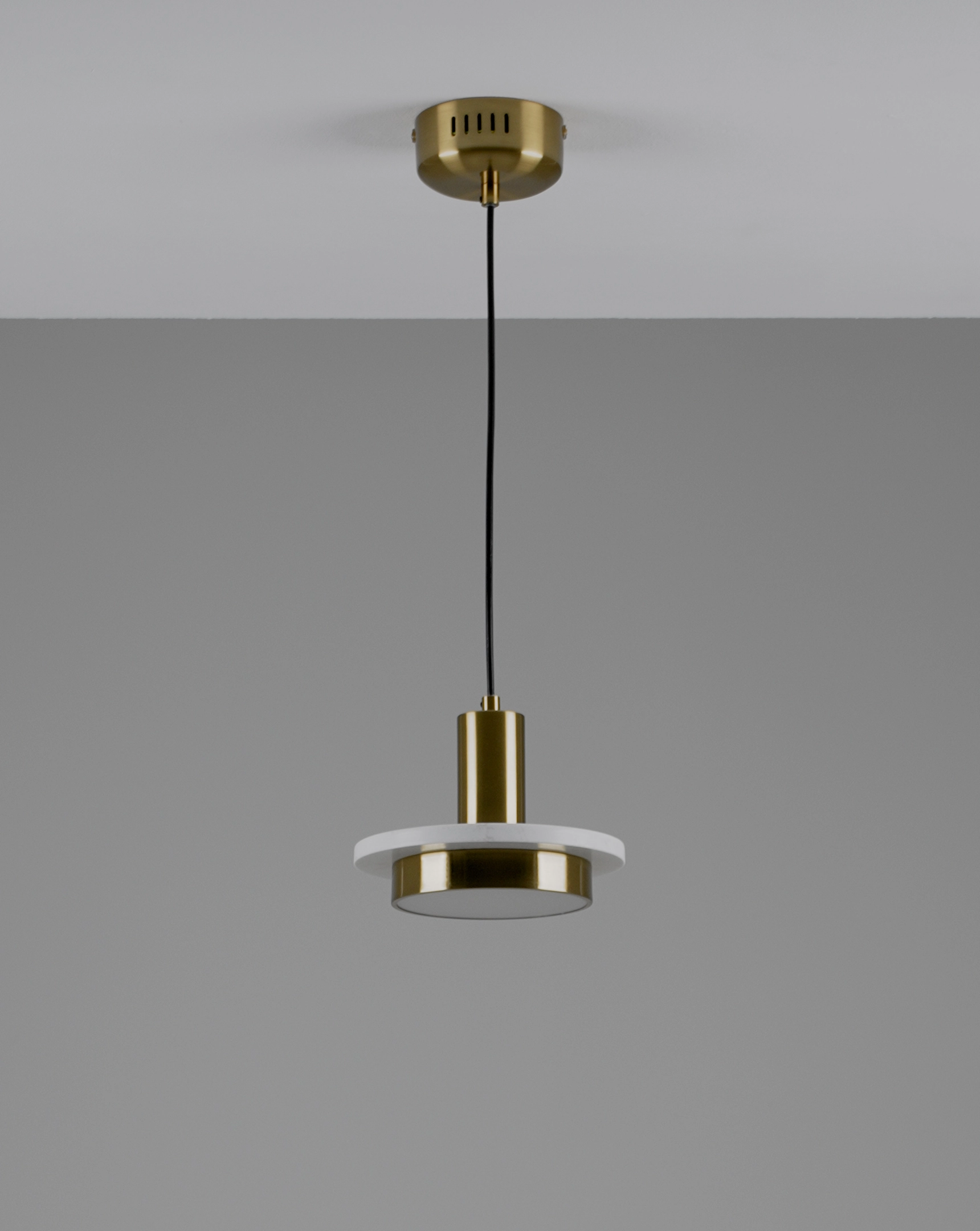 Светильник подвесной светодиодный Moderli V11502-PL Solumn