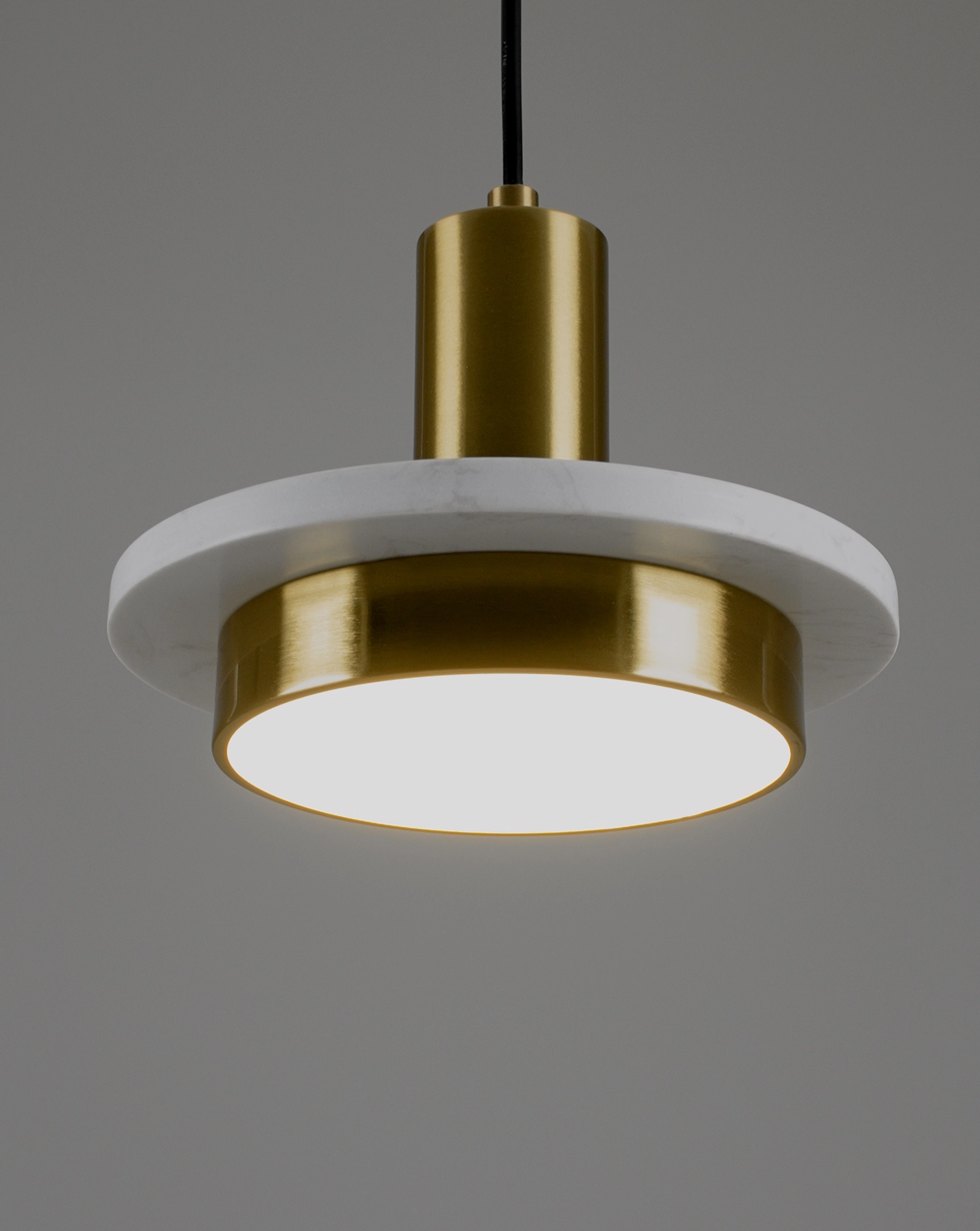 Светильник подвесной светодиодный Moderli V11502-PL Solumn