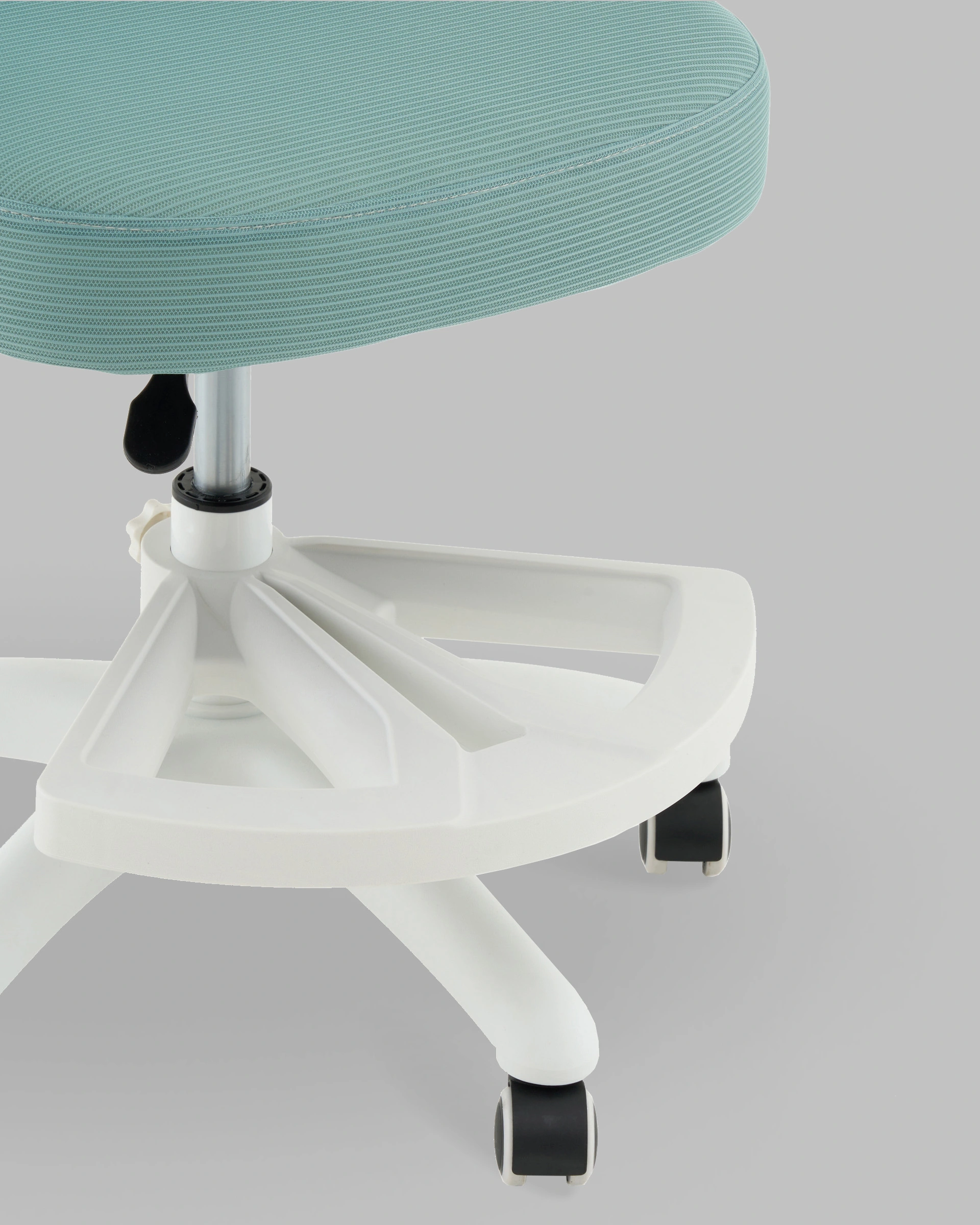 Кресло TopChairs Spaceman мятный с подставкой для ног