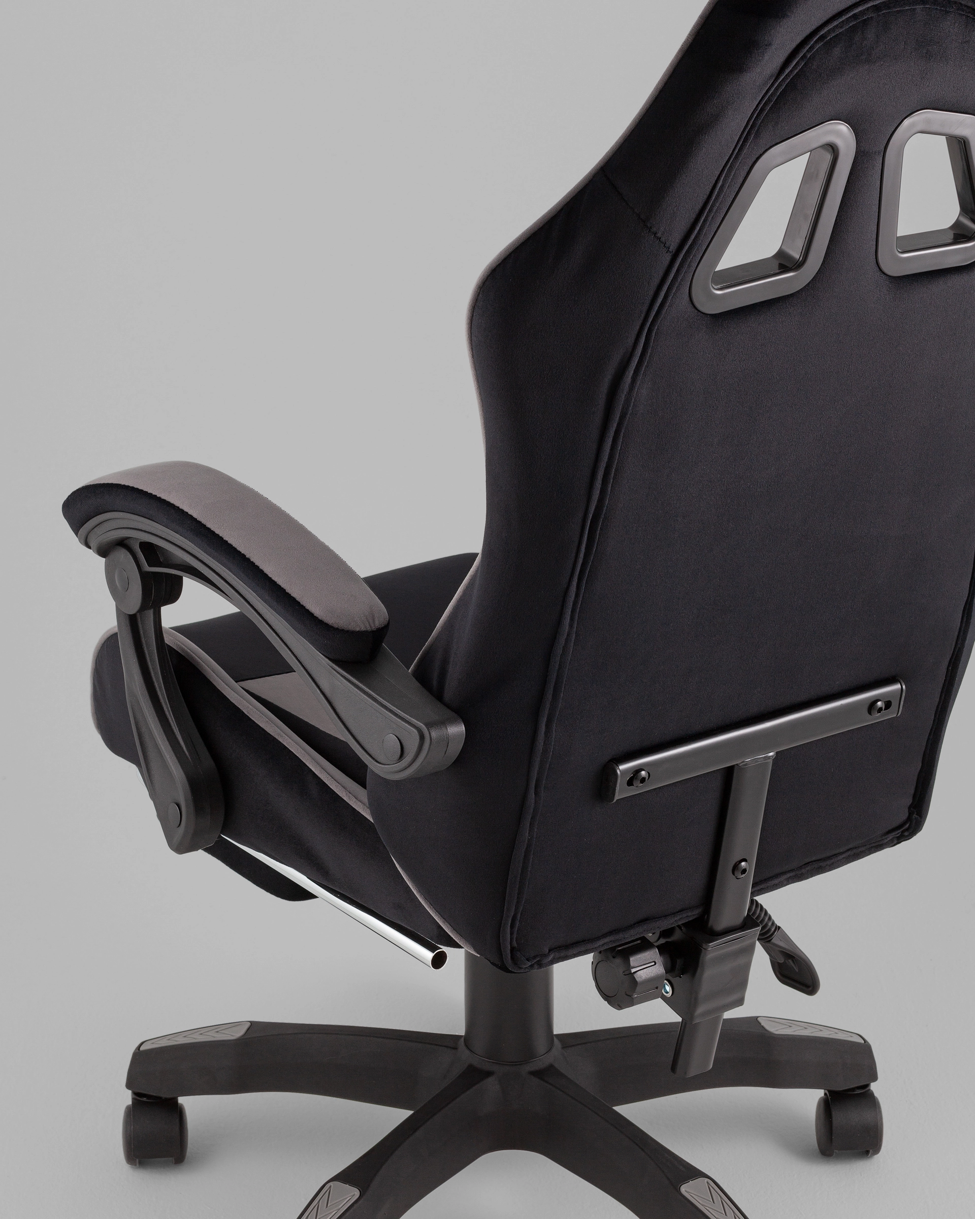 Кресло спортивное TopChairs MG-7019 велюр черно-серый