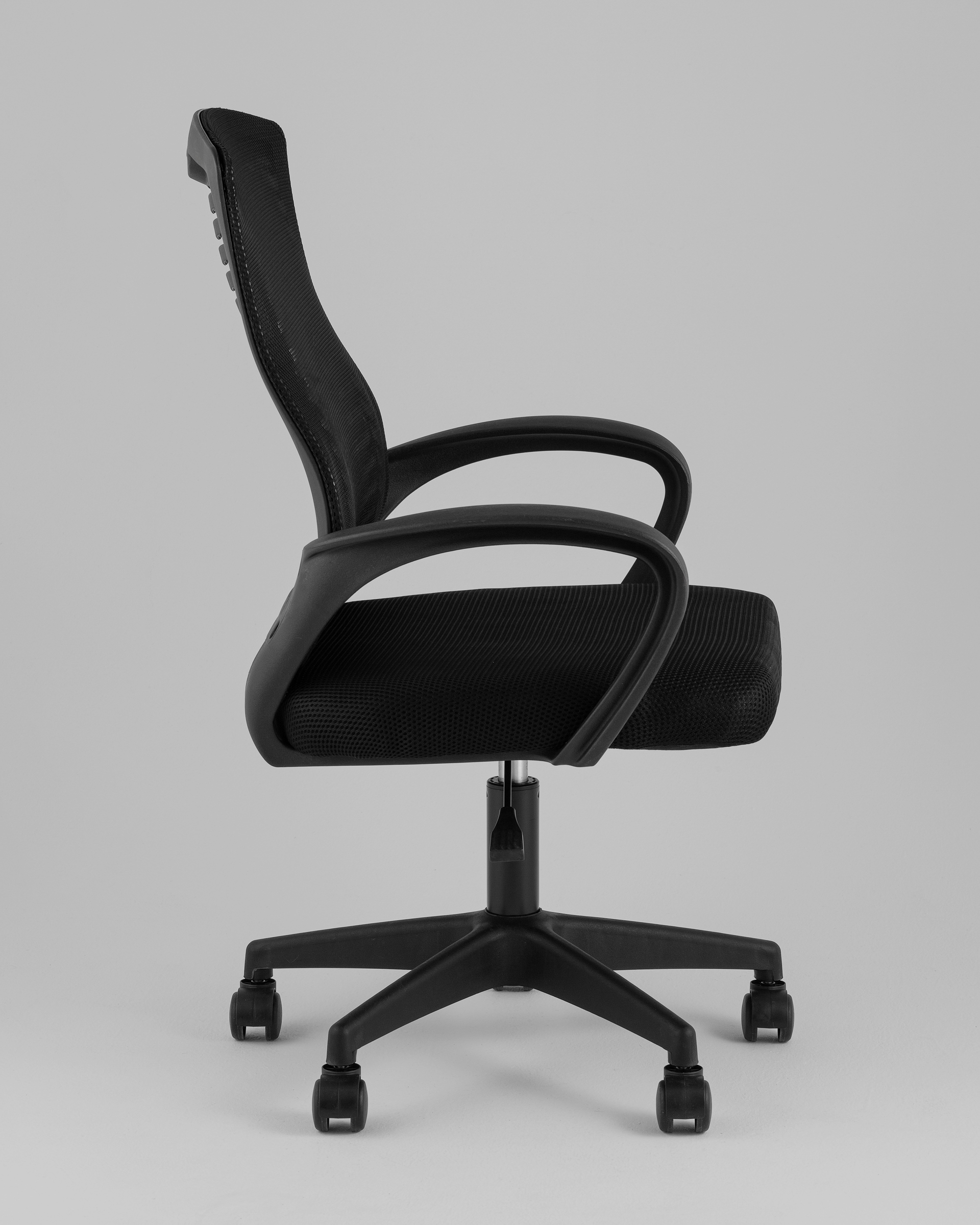 Кресло офисное TopChairs 2567 чёрный