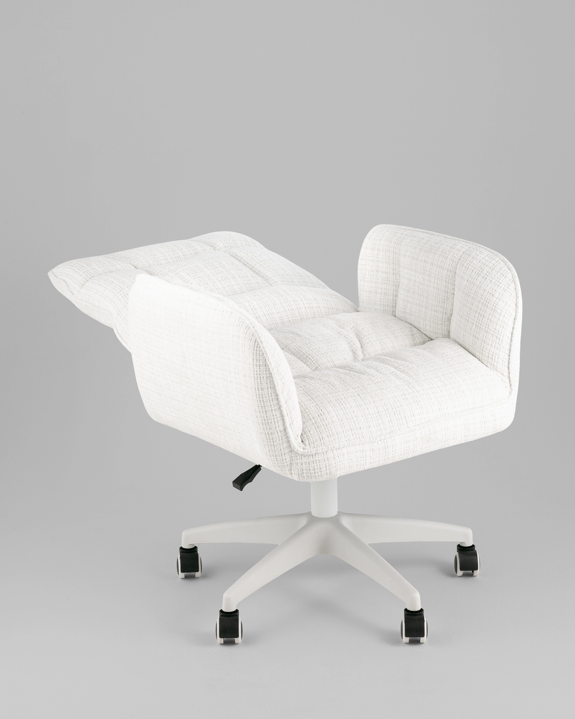 Кресло офисное TopChairs Avela белый