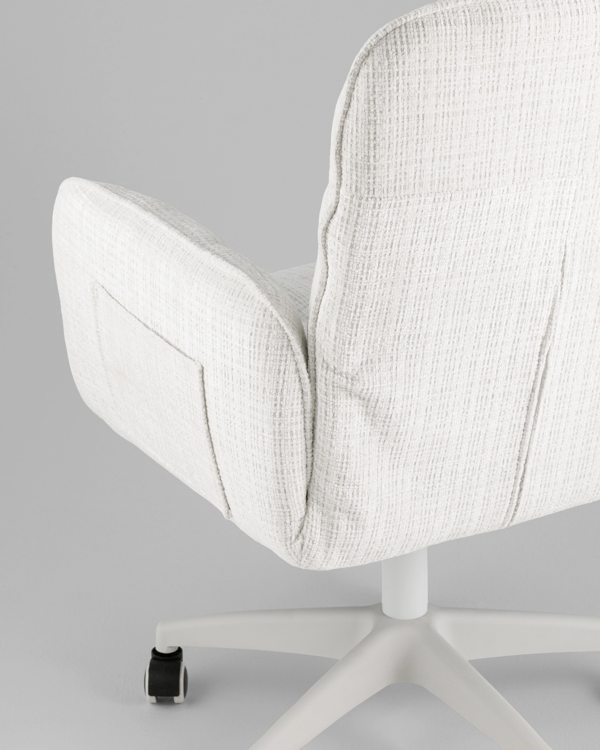 Кресло офисное TopChairs Avela белый