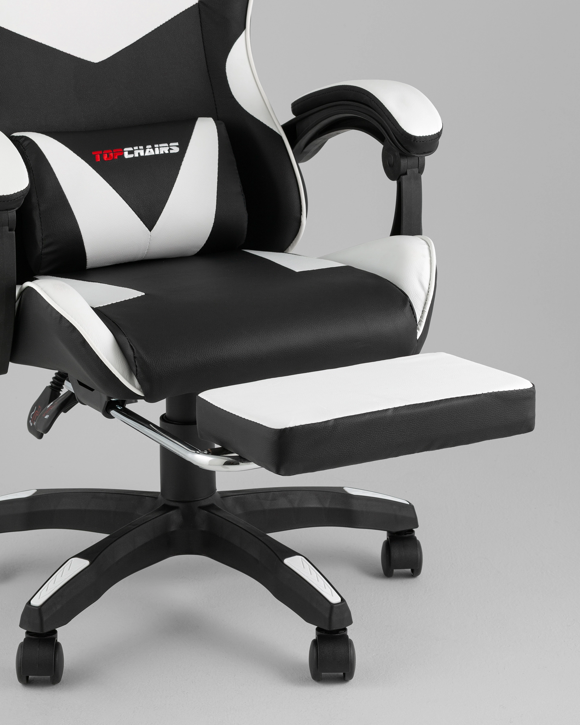 Кресло спортивное TopChairs MG-7019 черно-белый