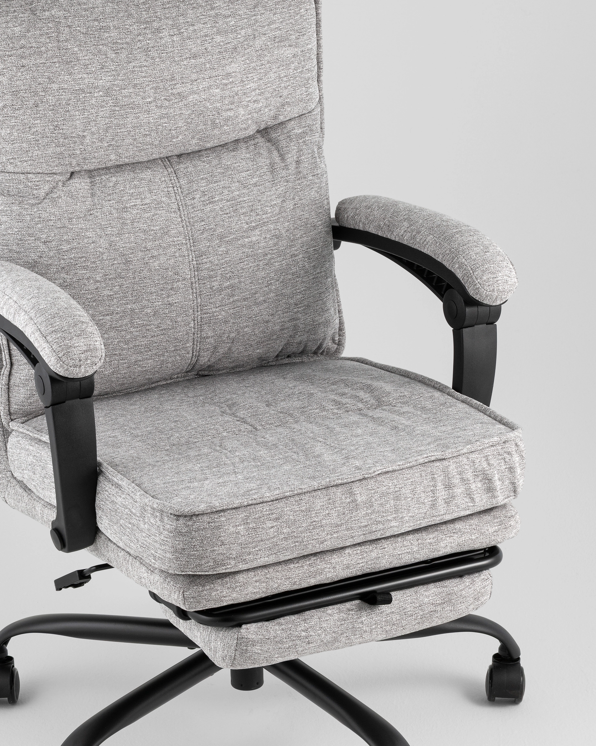 Кресло офисное TopChairs Relano светло-серый