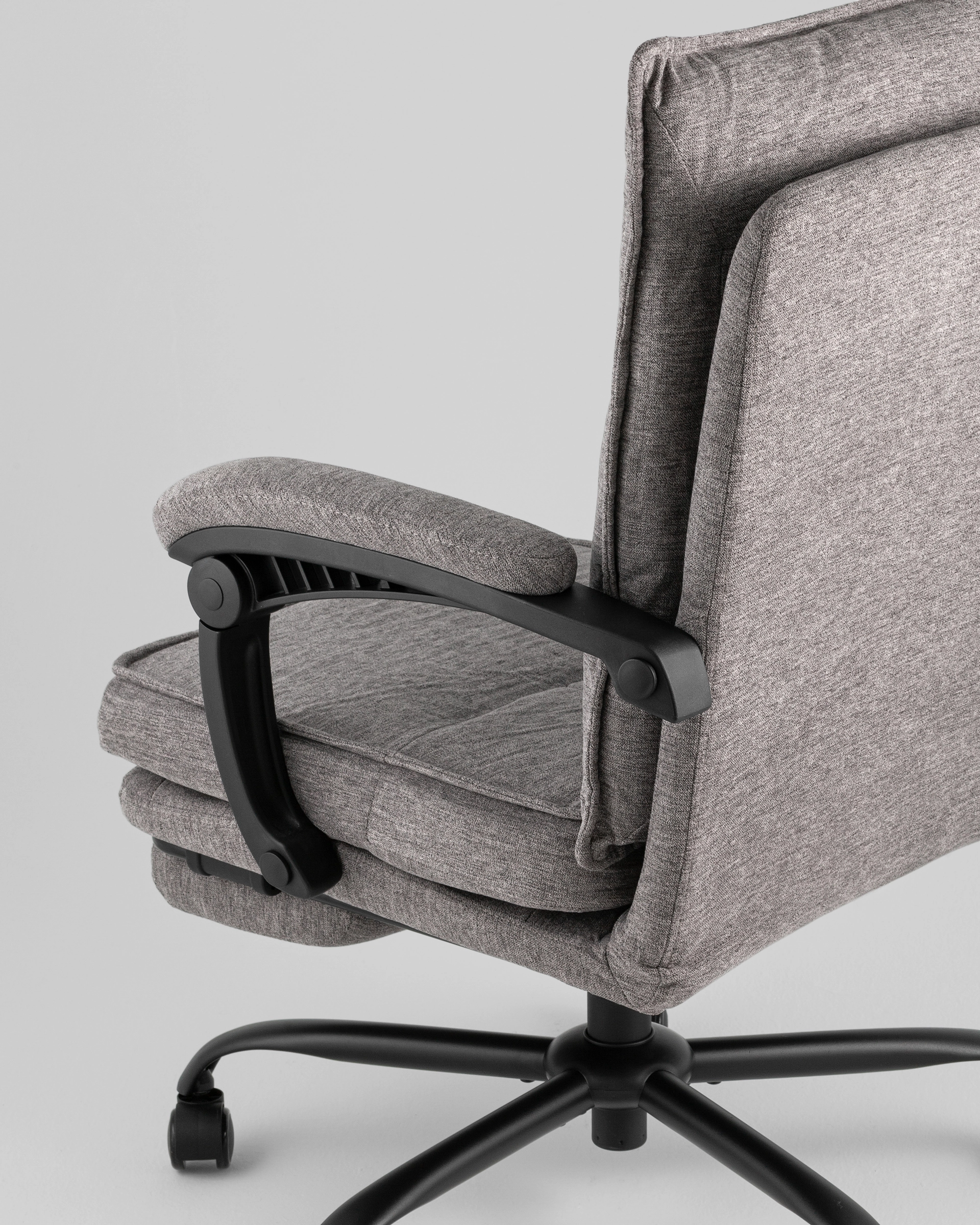 Кресло офисное TopChairs Relano тёмно-серый