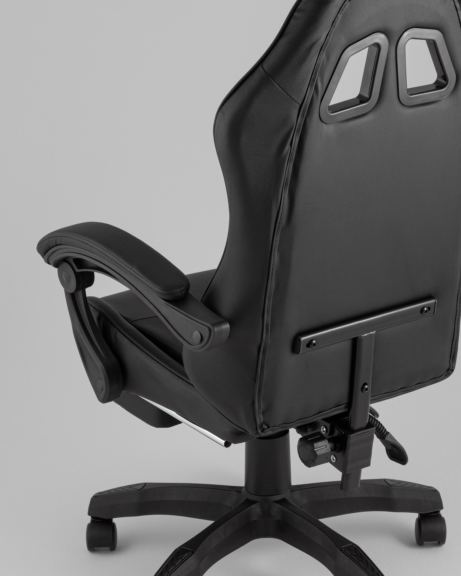 Кресло спортивное TopChairs MG-7019 черный