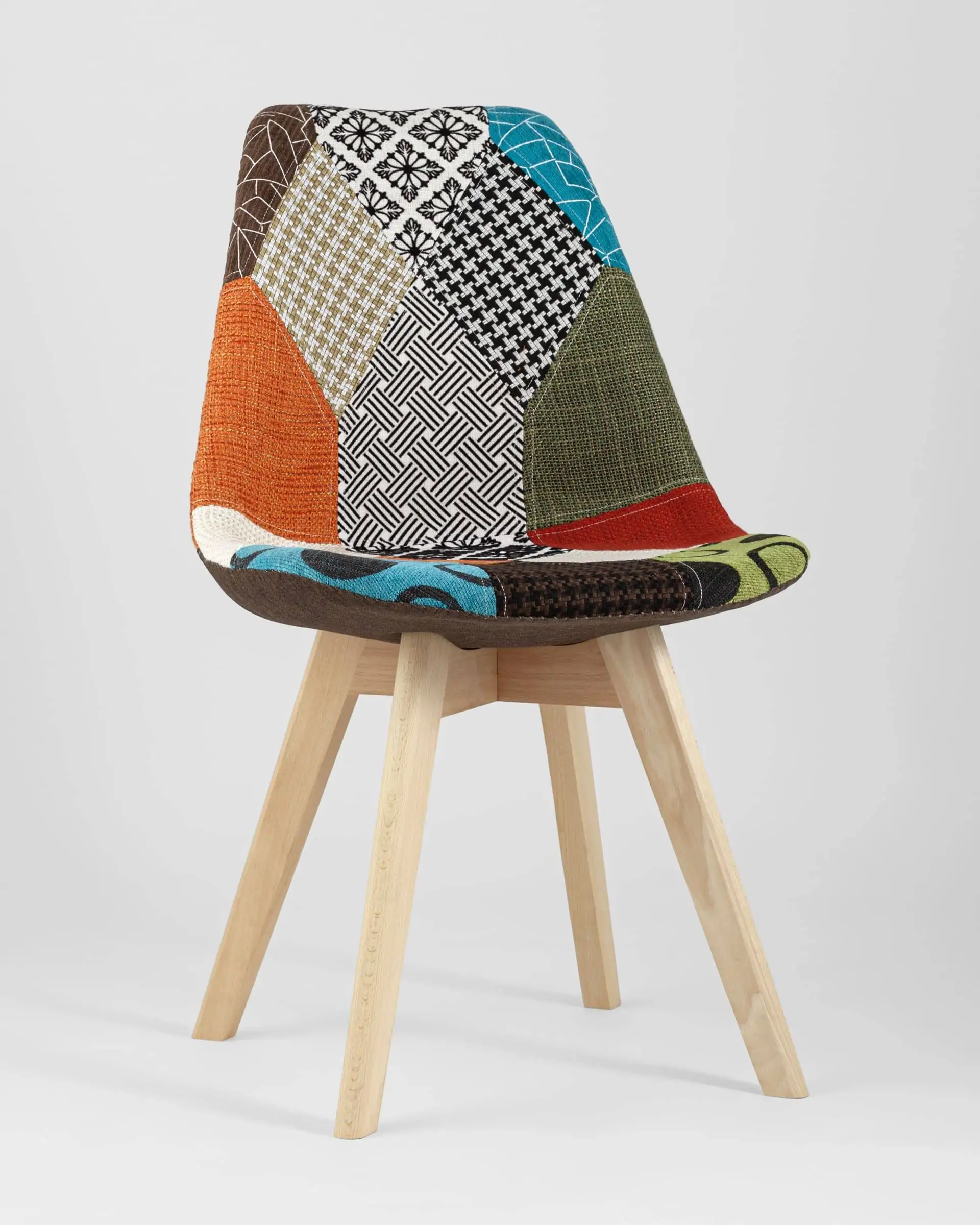 Обеденная группа стол Target 80*80, 4 стула FRANKFURT пэчворк