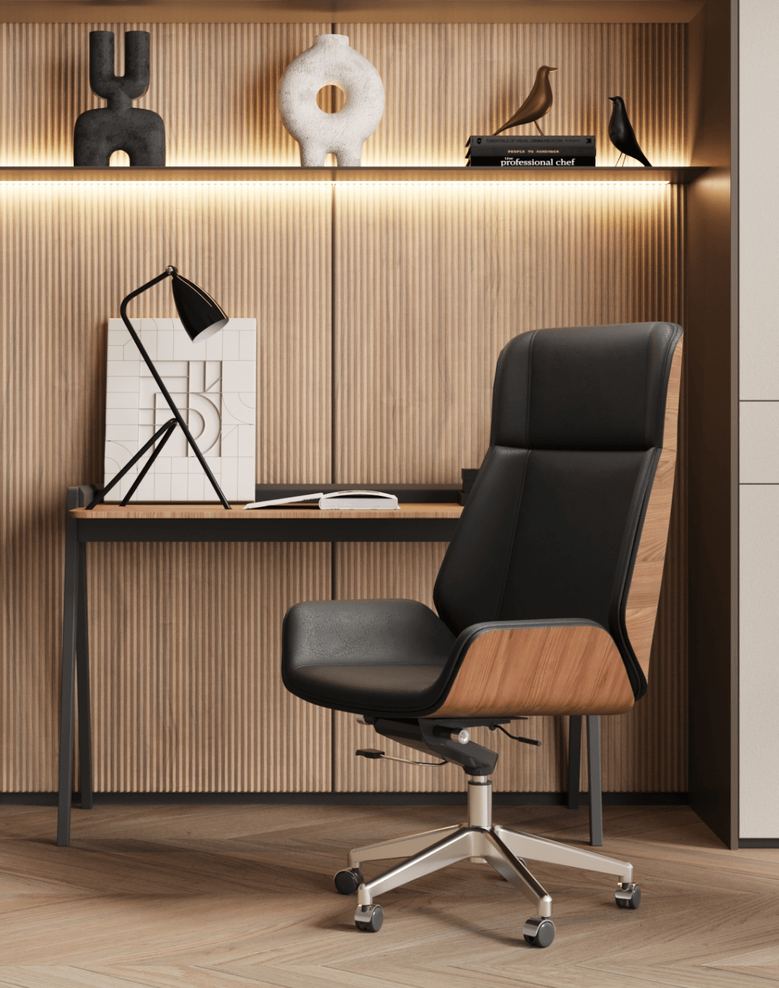 Лампа настольная Show, Стол письменный Pyramid, Кресло руководителя TopChairs Crown