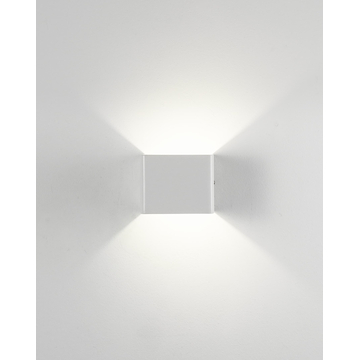 Светодиодный настенный светильник Moderli V1870-WL Slim