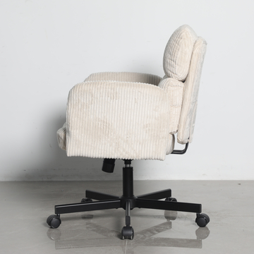 Кресло офисное TopChairs 6187 с откидными подлокотниками кремовый