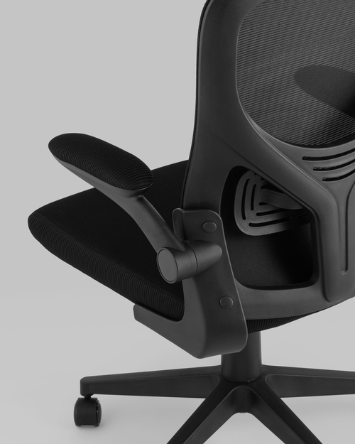 Кресло офисное TopChairs Airone черный