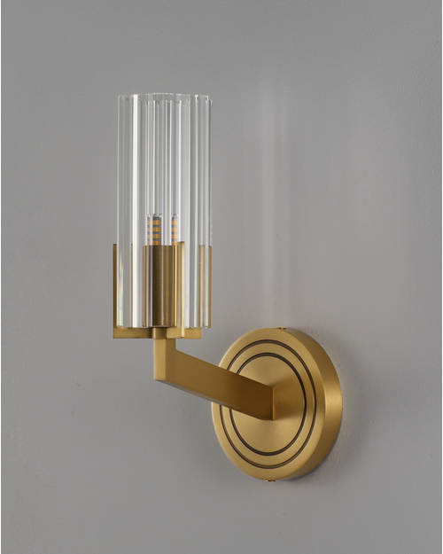 Светильник настенный Moderli V11015-1W Brass