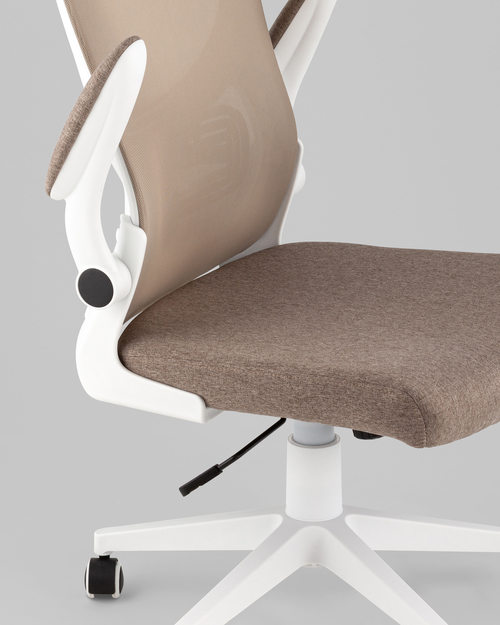 Кресло офисное TopChairs Airone бежевый ткань