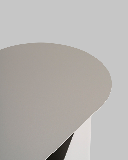 Журнальный столик Yvaine металл серый