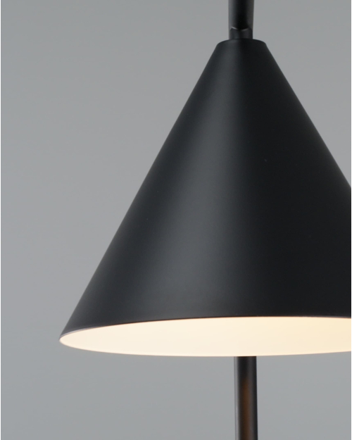 Лампа настольная Moderli V11594-1T Omaha