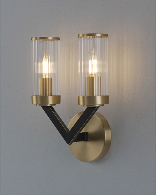 Светильник настенный Moderli V11949-2W Brass